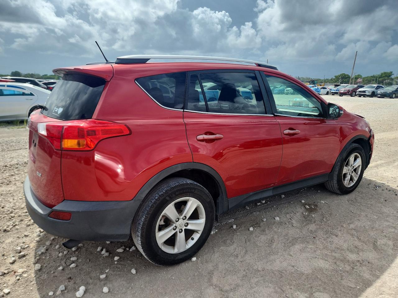 2014 Toyota Rav4 Xle Burgundy vin: 2T3WFREV4EW124342