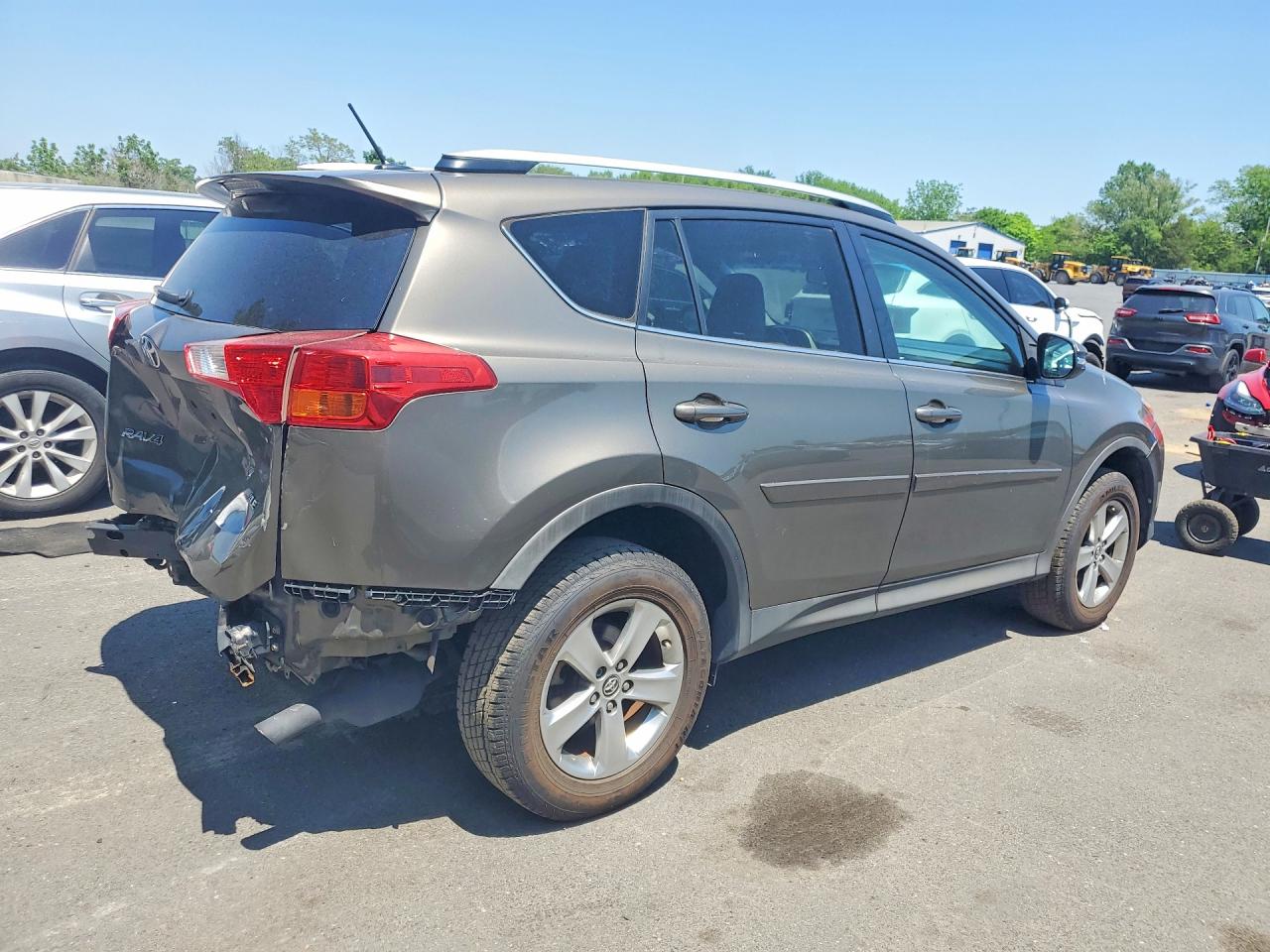 2015 Toyota Rav4 Gray vin: 2T3WFREV4FW178404