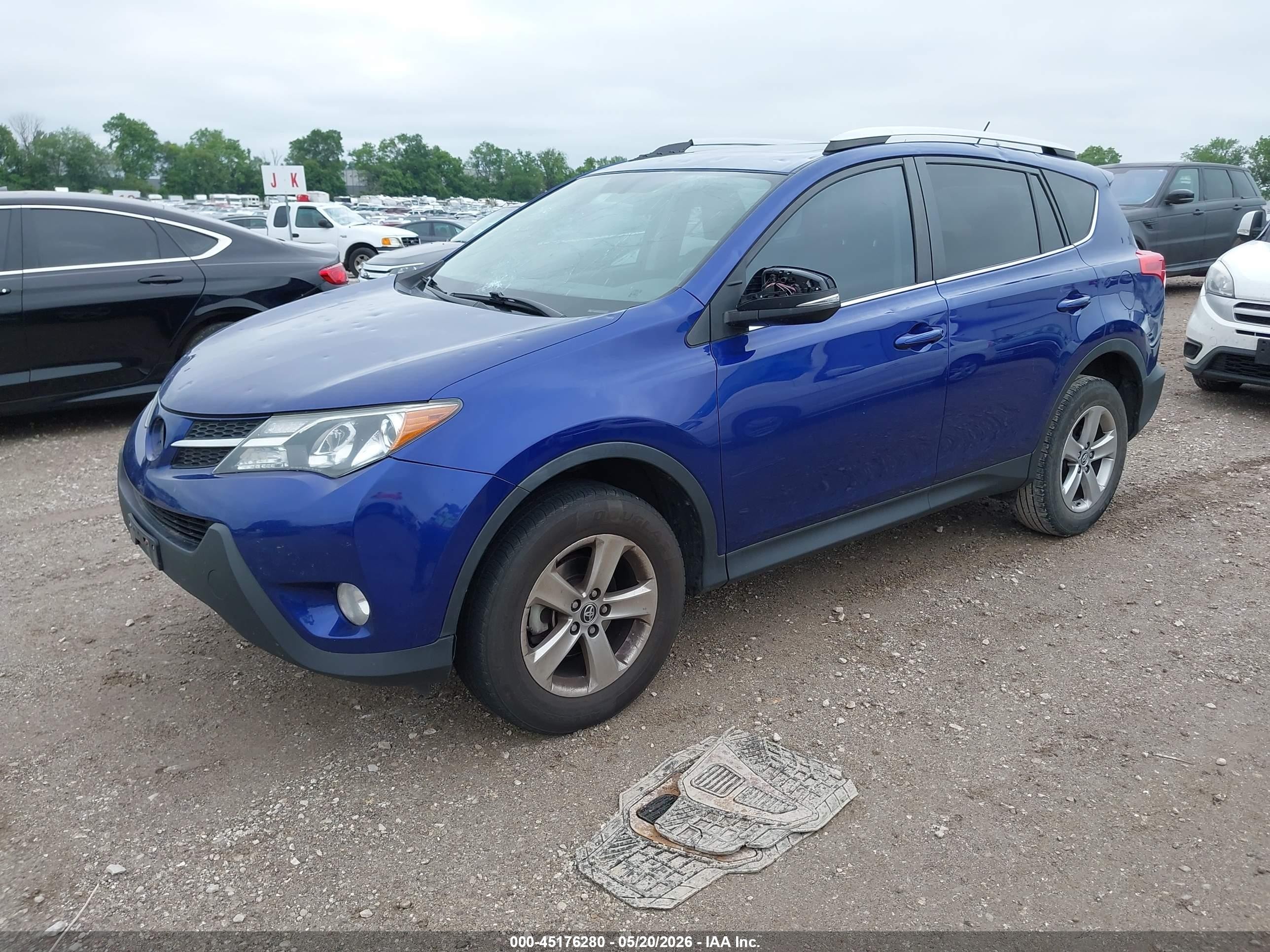 2015 Toyota Rav4 Xle Blue vin: 2T3WFREV4FW188348