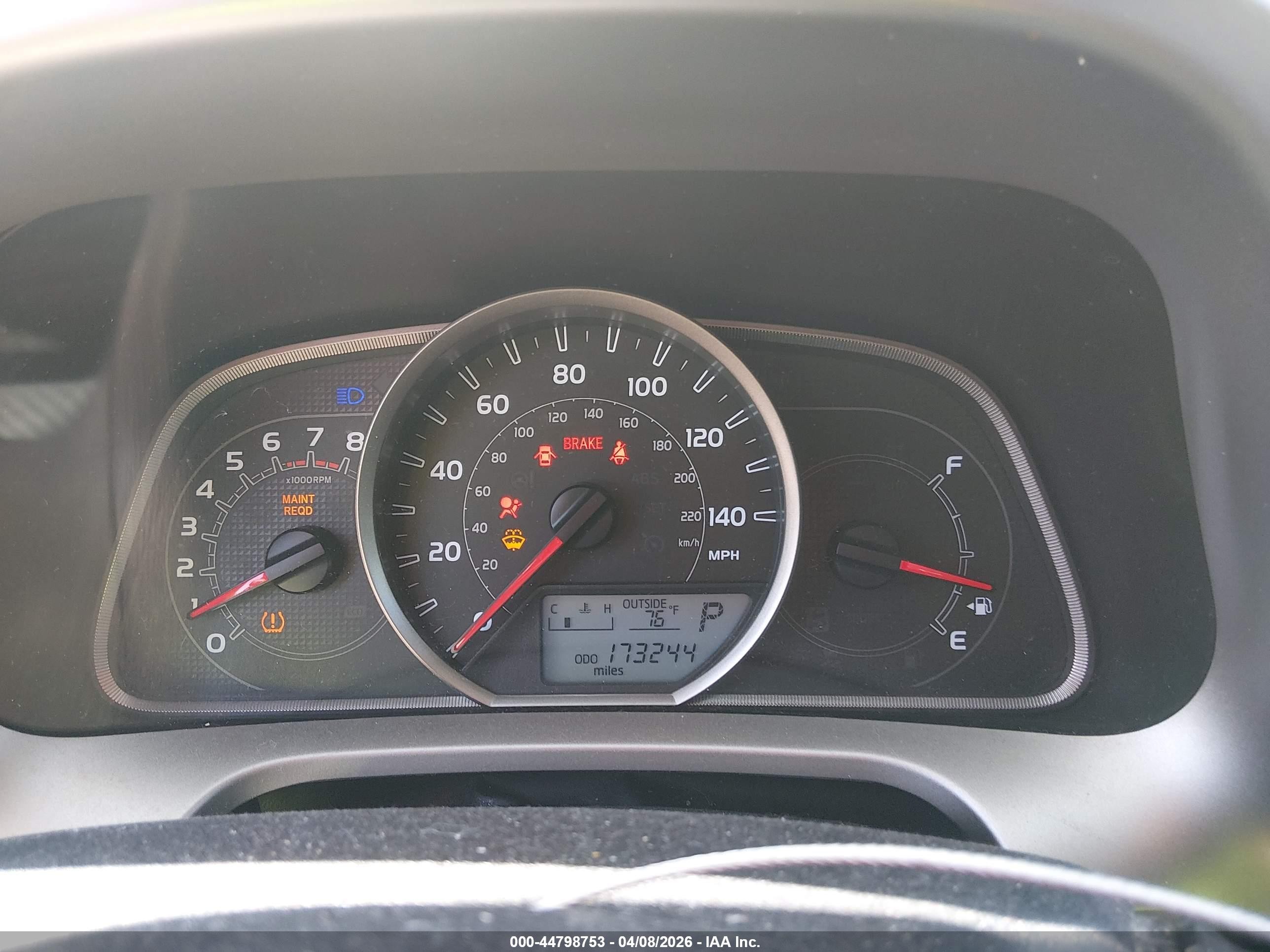 2013 Toyota Rav4 Xle Silver vin: 2T3WFREV5DW053750