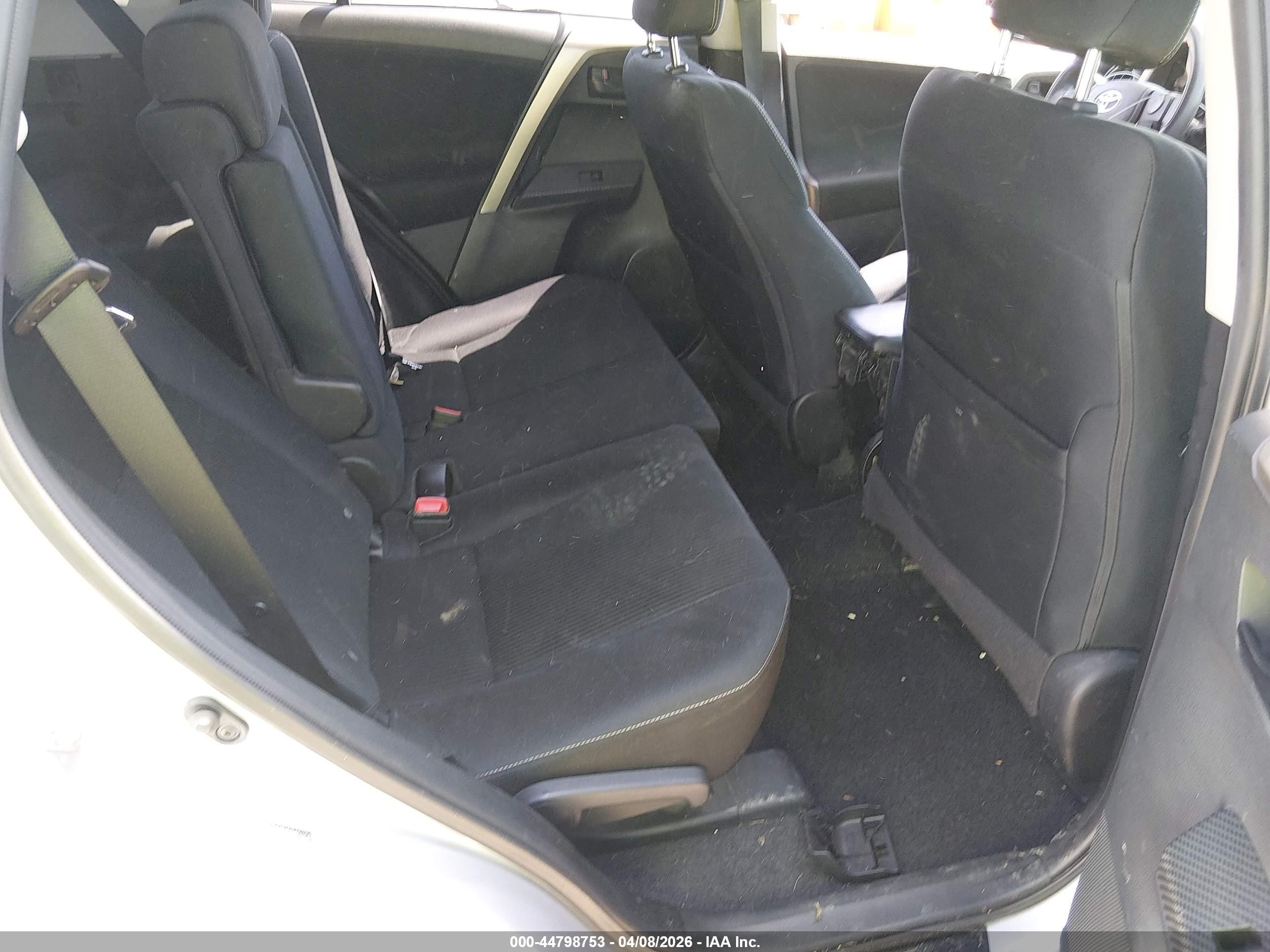 2013 Toyota Rav4 Xle Silver vin: 2T3WFREV5DW053750
