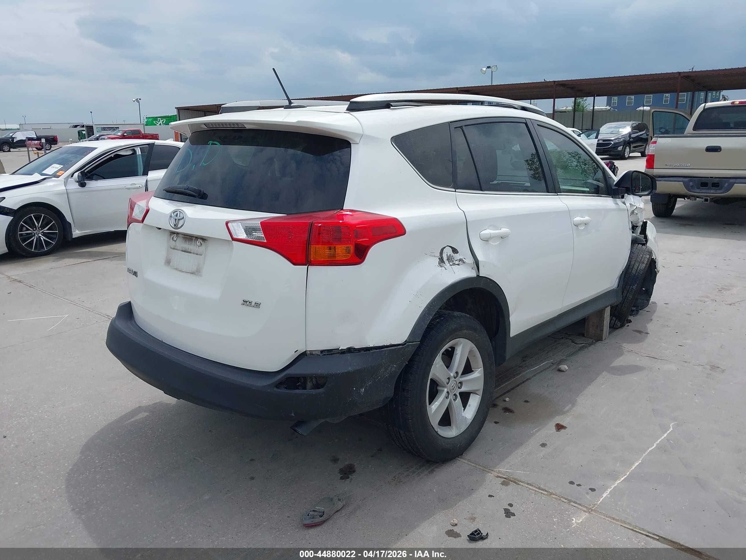2013 Toyota Rav4 Xle Белый vin: 2T3WFREV5DW054140