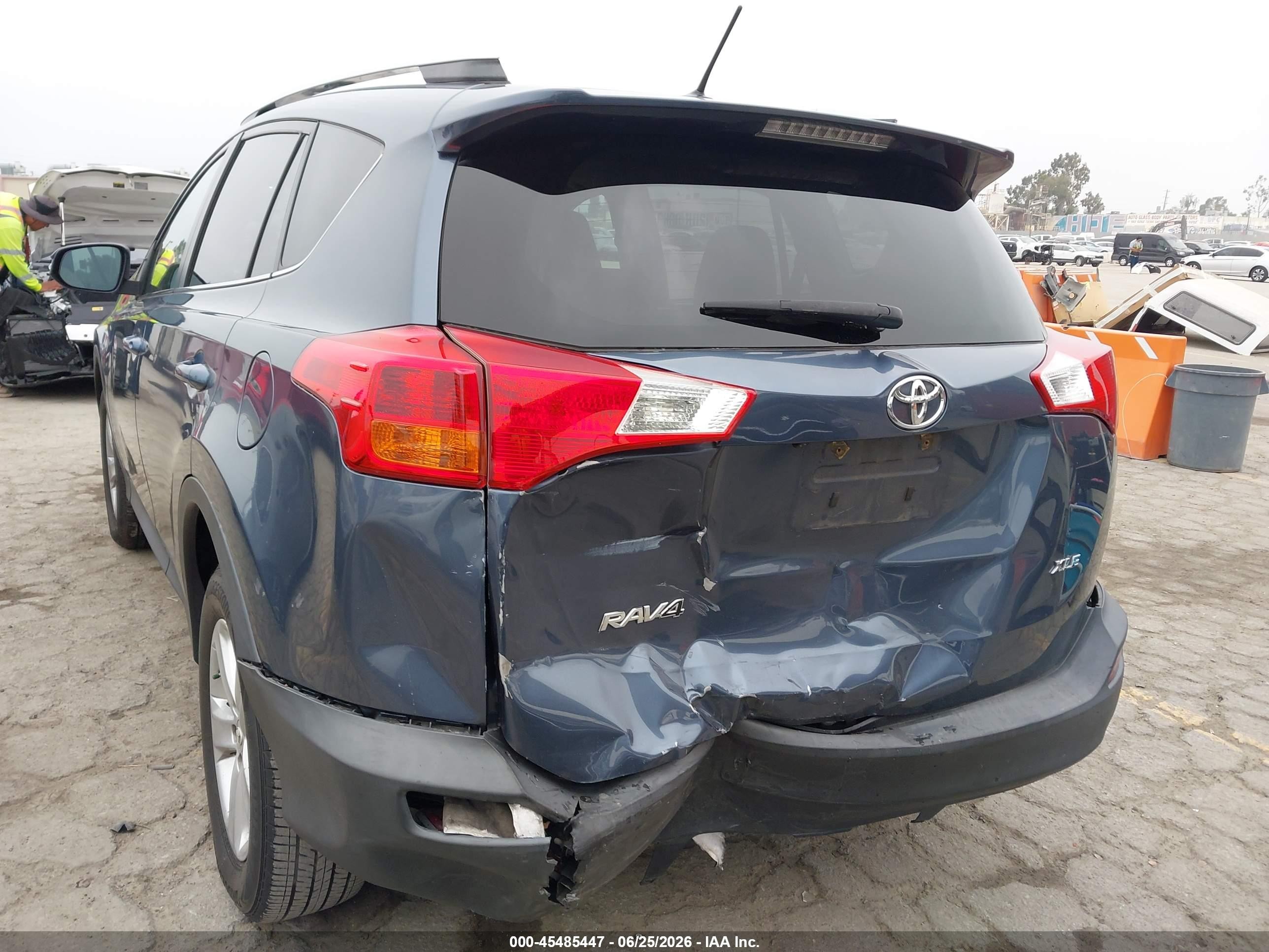 2014 Toyota Rav4 Xle Blue vin: 2T3WFREV5EW079749