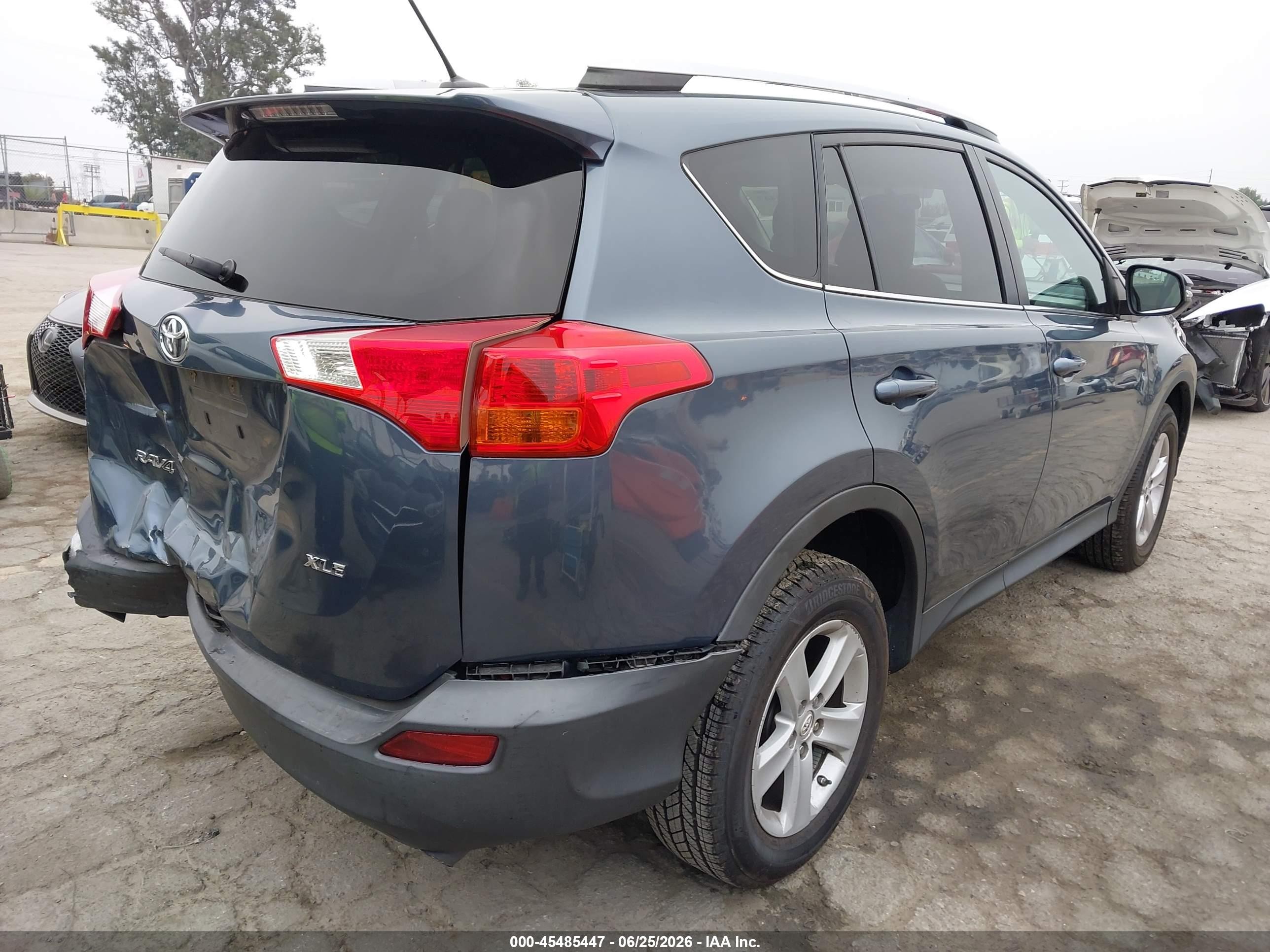 2014 Toyota Rav4 Xle Blue vin: 2T3WFREV5EW079749