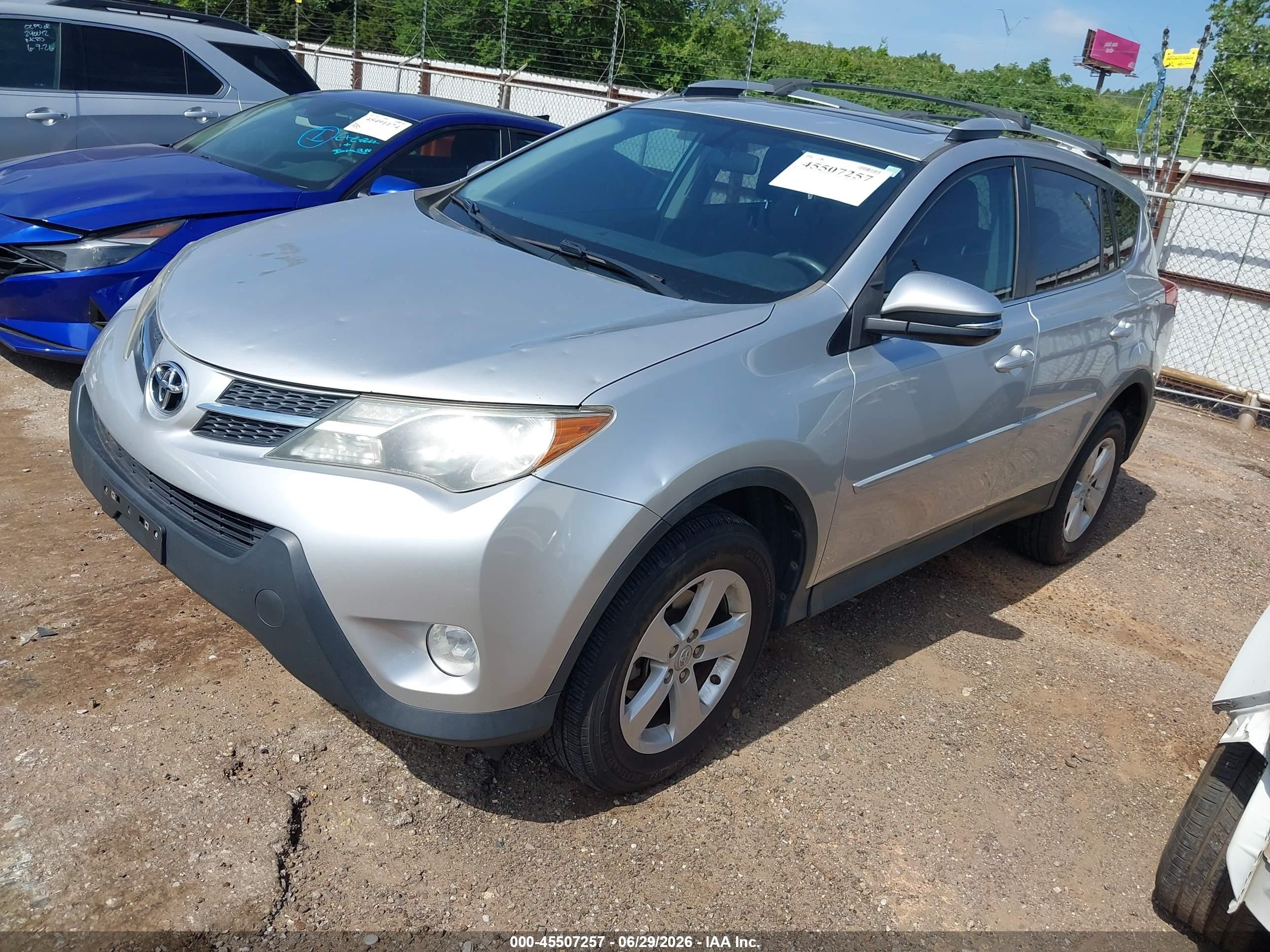 2014 Toyota Rav4 Xle Silver vin: 2T3WFREV5EW120395