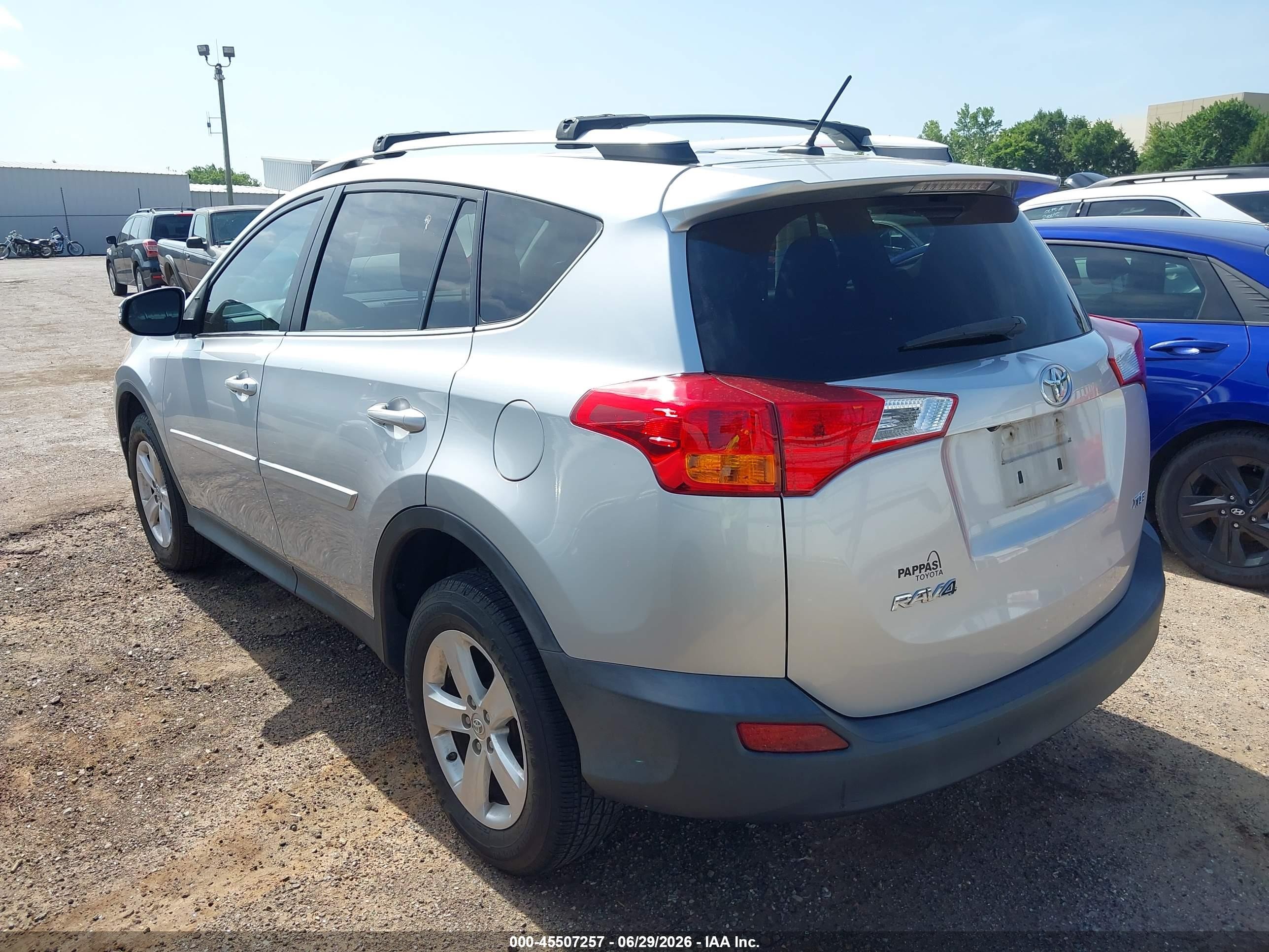 2014 Toyota Rav4 Xle Silver vin: 2T3WFREV5EW120395