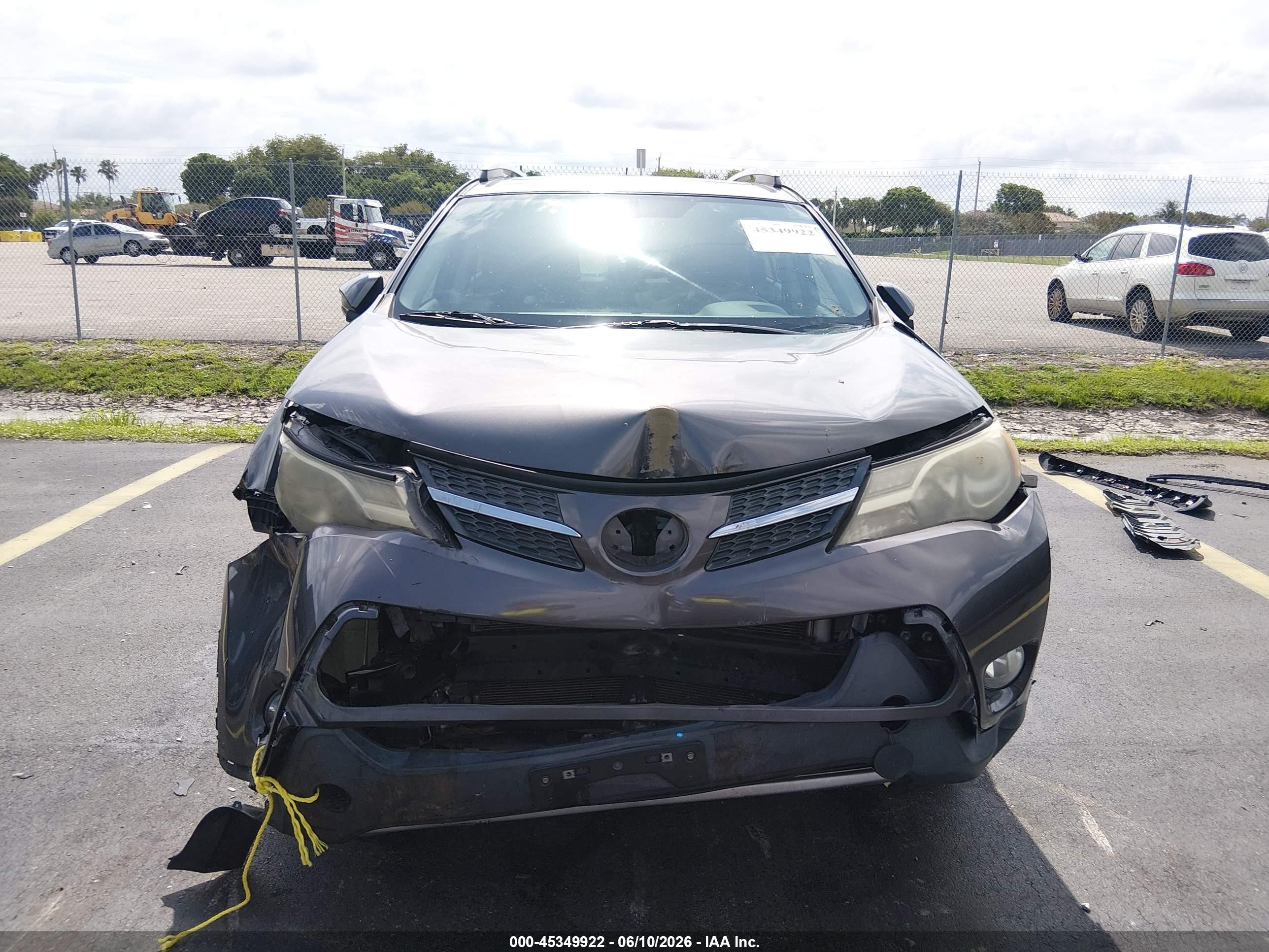 2015 Toyota Rav4 Xle Gray vin: 2T3WFREV5FW154581