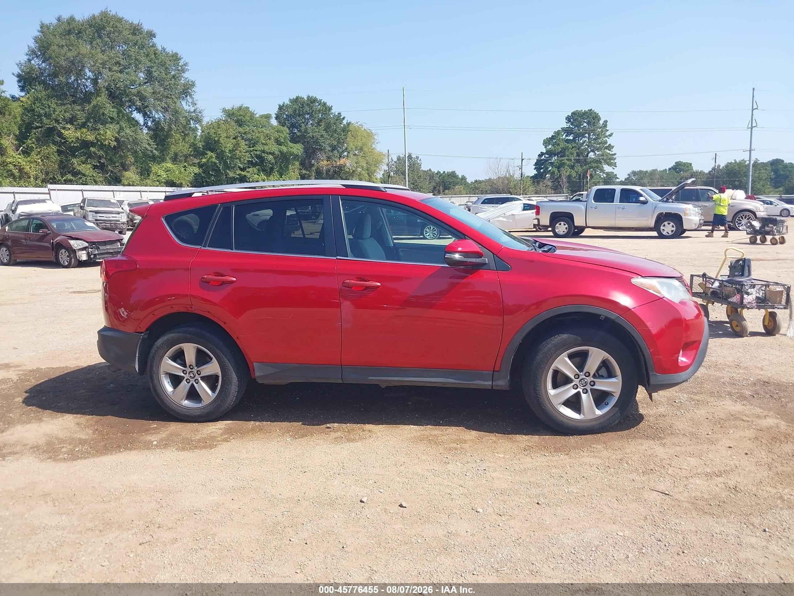 2015 Toyota Rav4 Xle Red vin: 2T3WFREV5FW182428