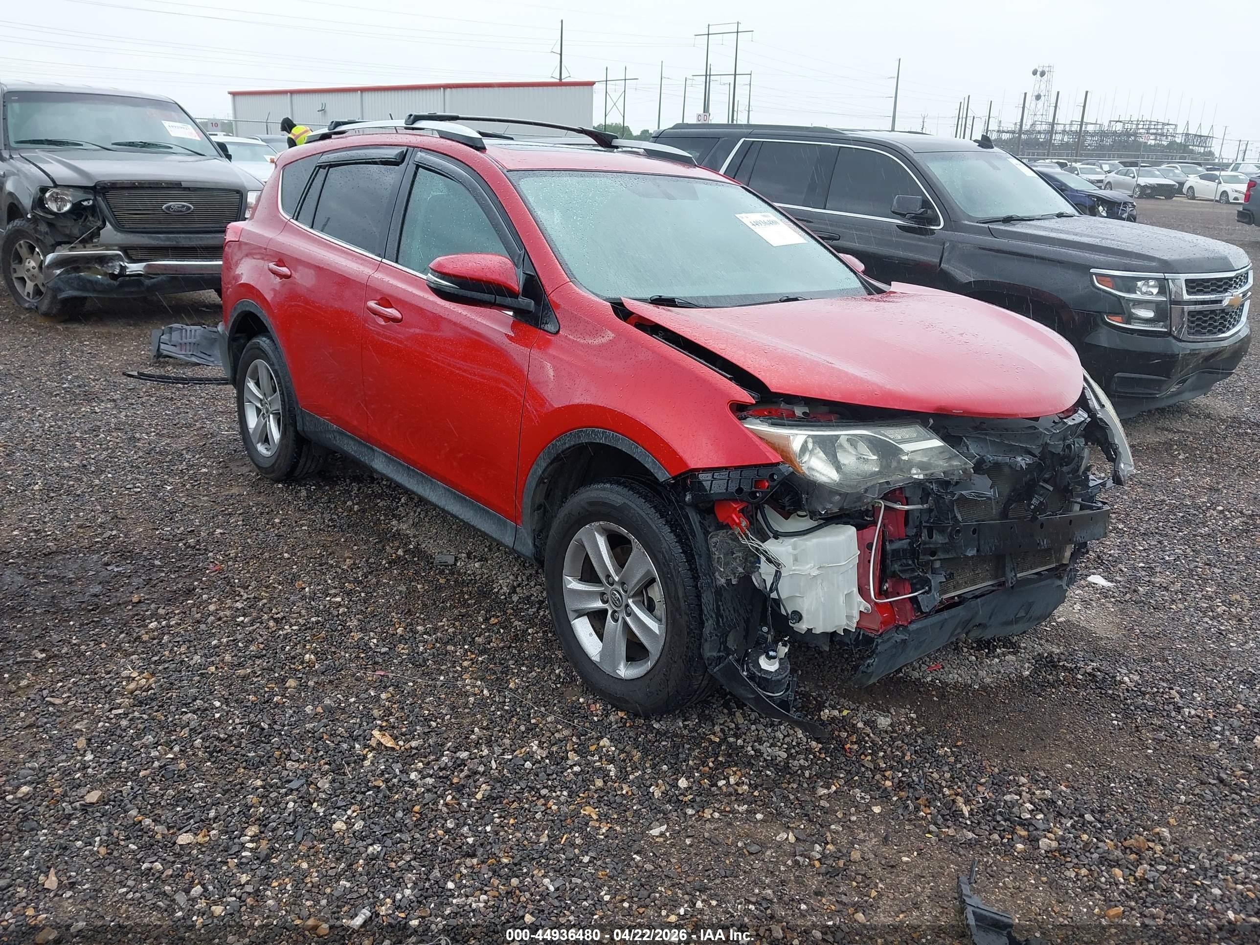 2015 Toyota Rav4 Xle Red vin: 2T3WFREV5FW208770