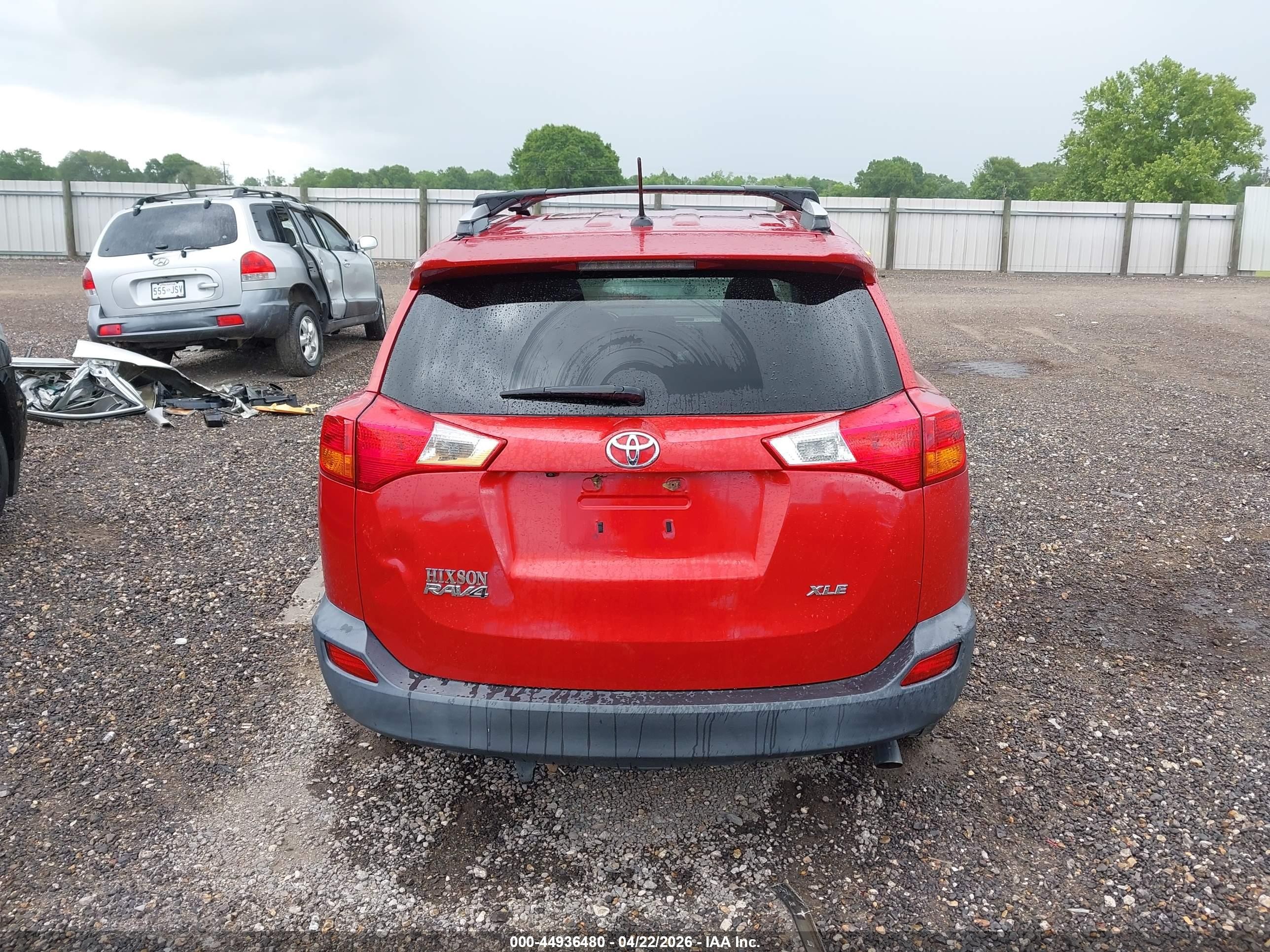 2015 Toyota Rav4 Xle Red vin: 2T3WFREV5FW208770