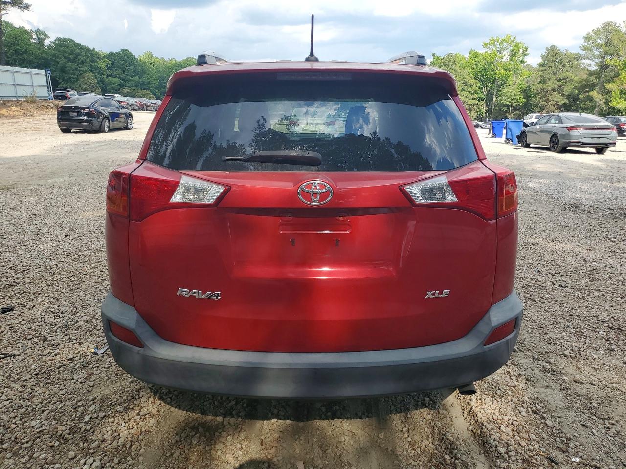 2015 Toyota Rav4 Xle Красный vin: 2T3WFREV5FW227190