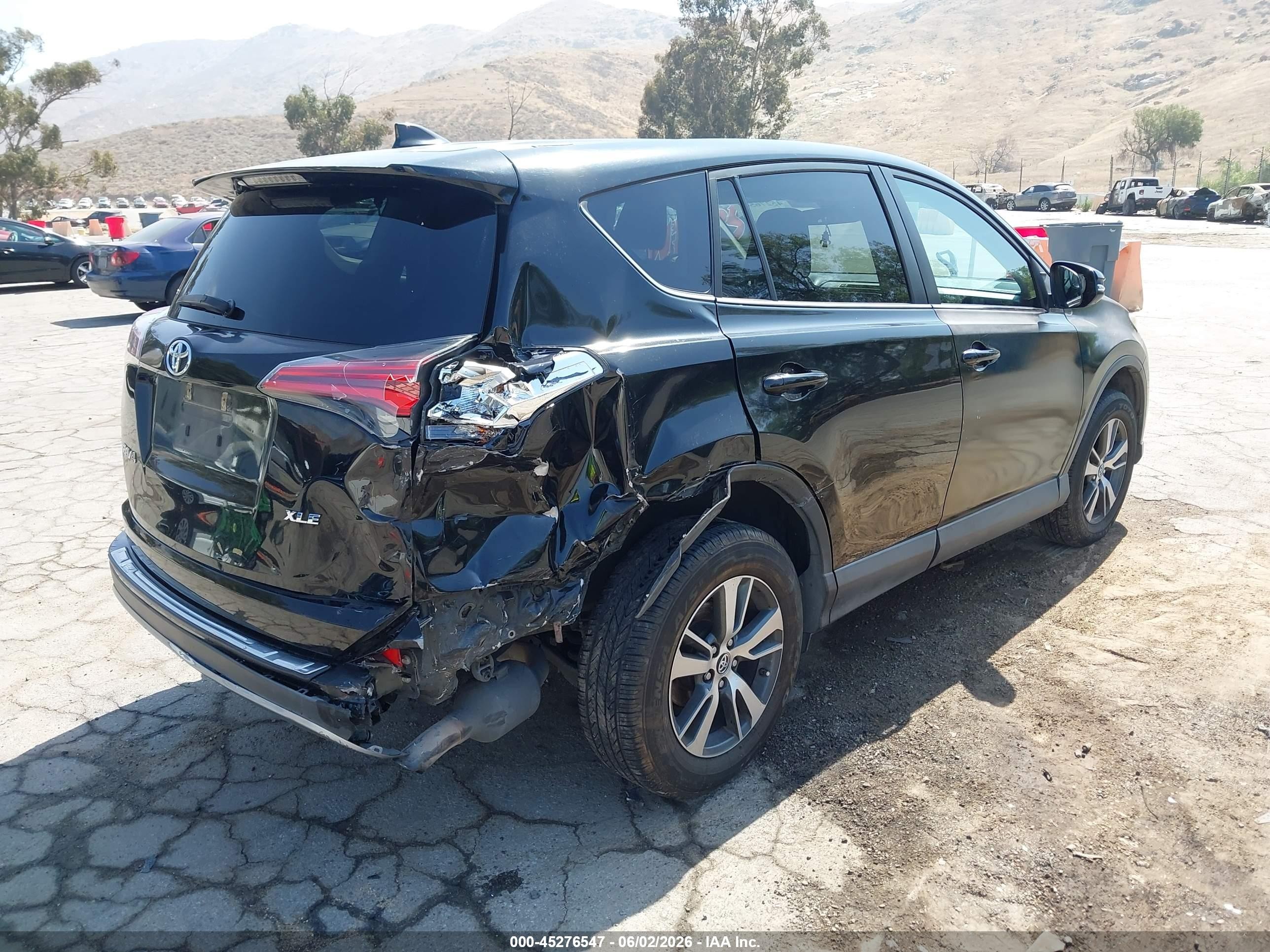 2017 Toyota Rav4 Xle Черный vin: 2T3WFREV5HW384849