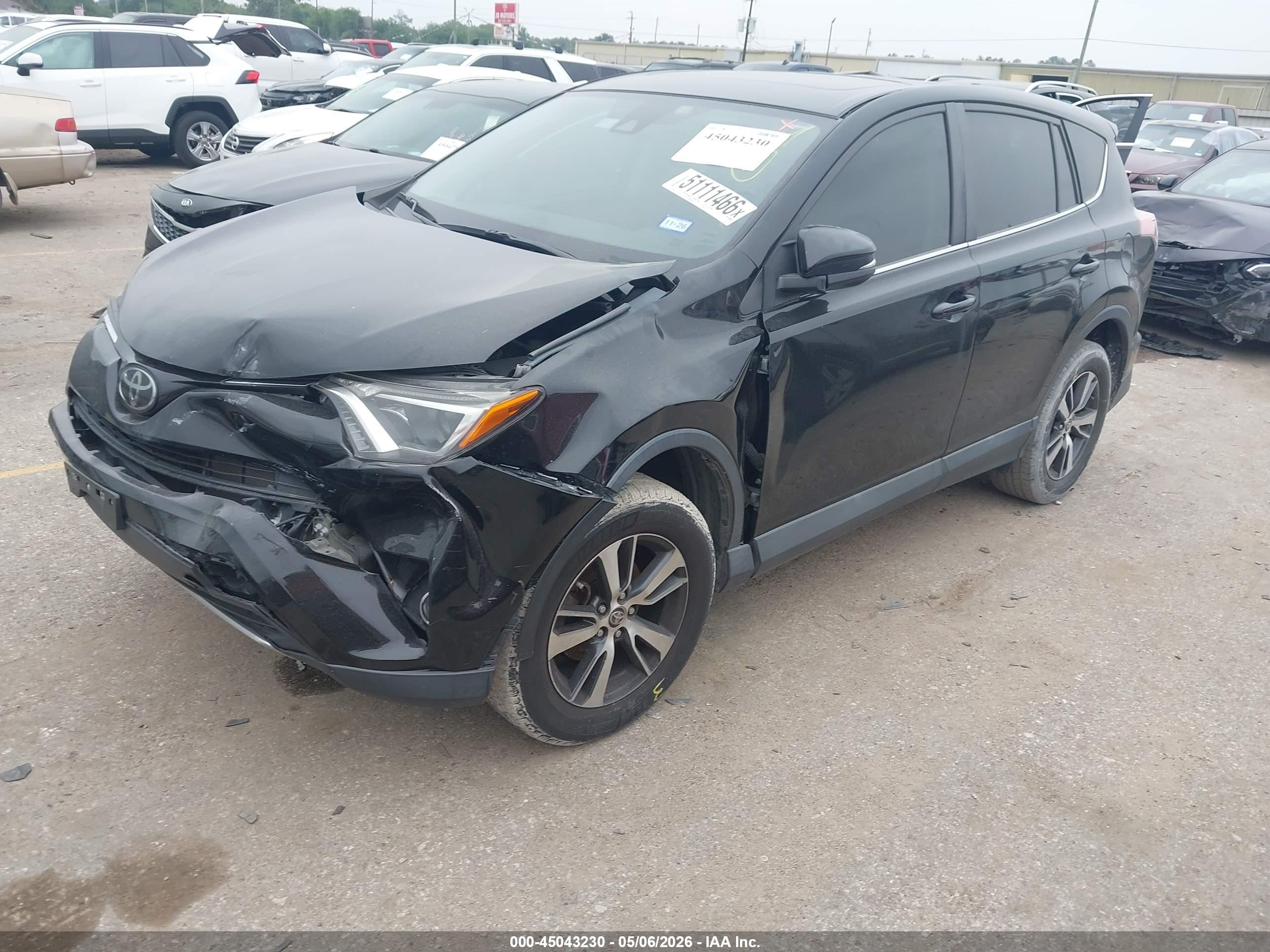 2018 Toyota Rav4 Xle Черный vin: 2T3WFREV5JW476209