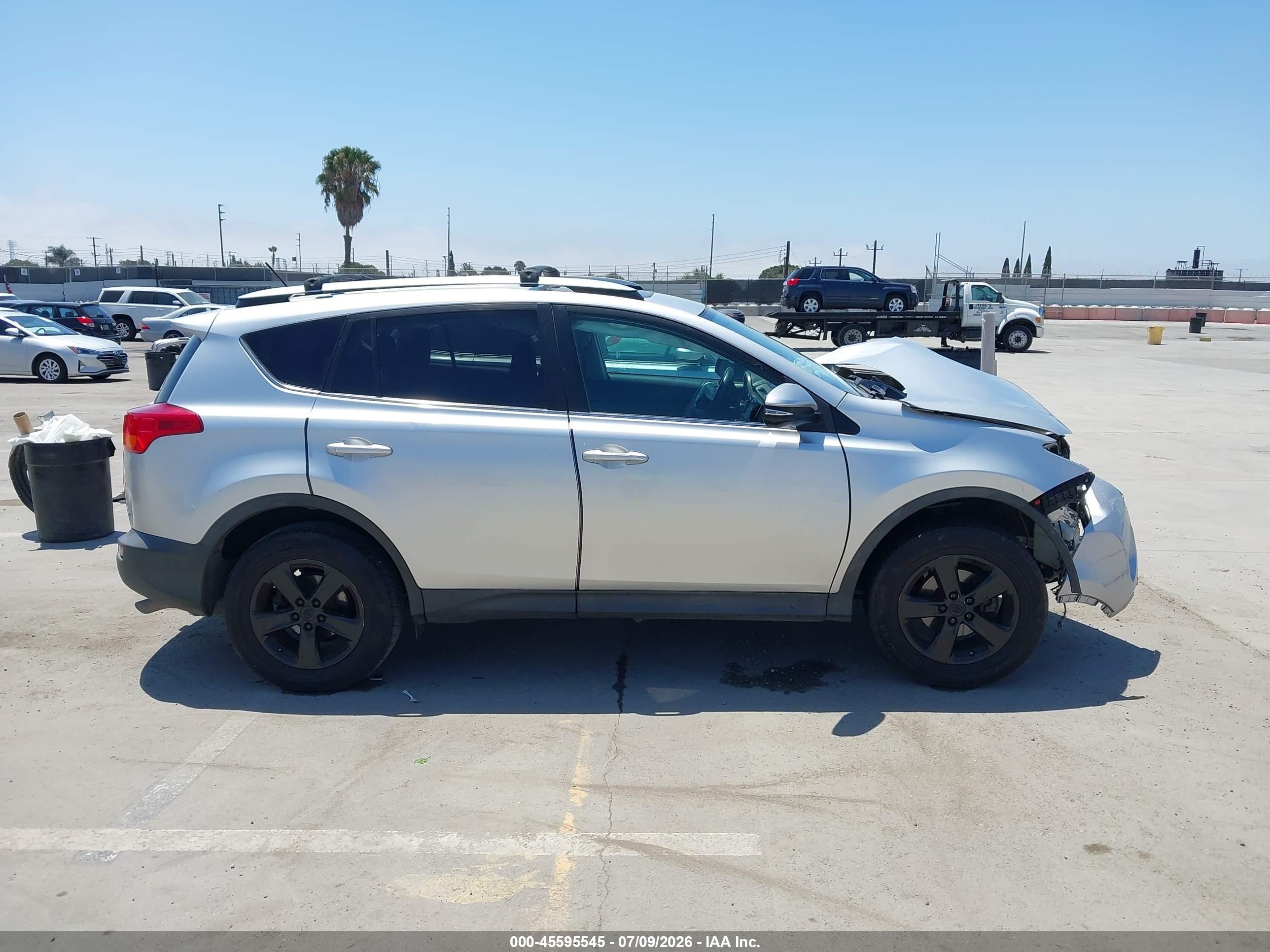 2013 Toyota Rav4 Xle Серебряный vin: 2T3WFREV6DW044314