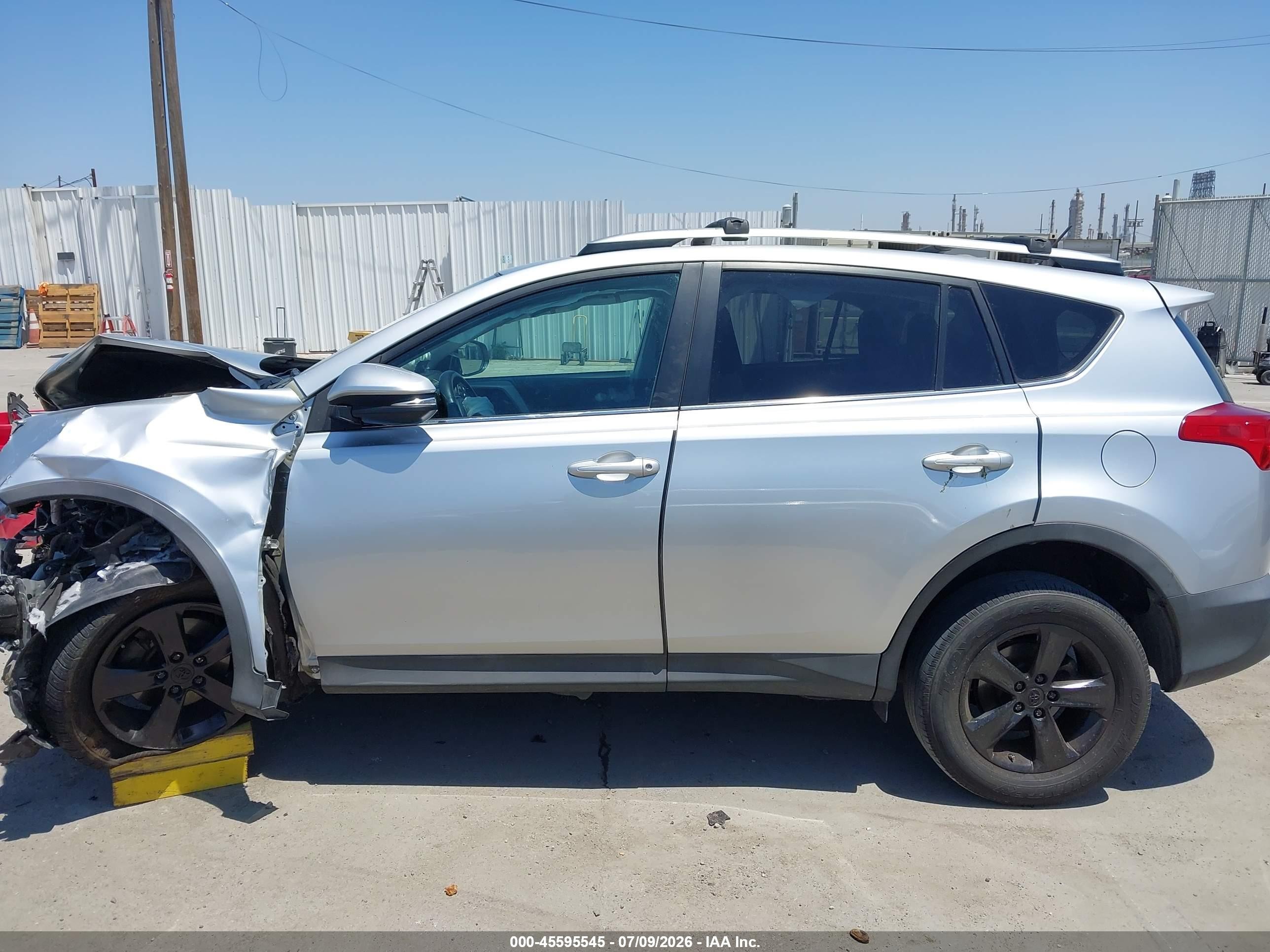 2013 Toyota Rav4 Xle Серебряный vin: 2T3WFREV6DW044314