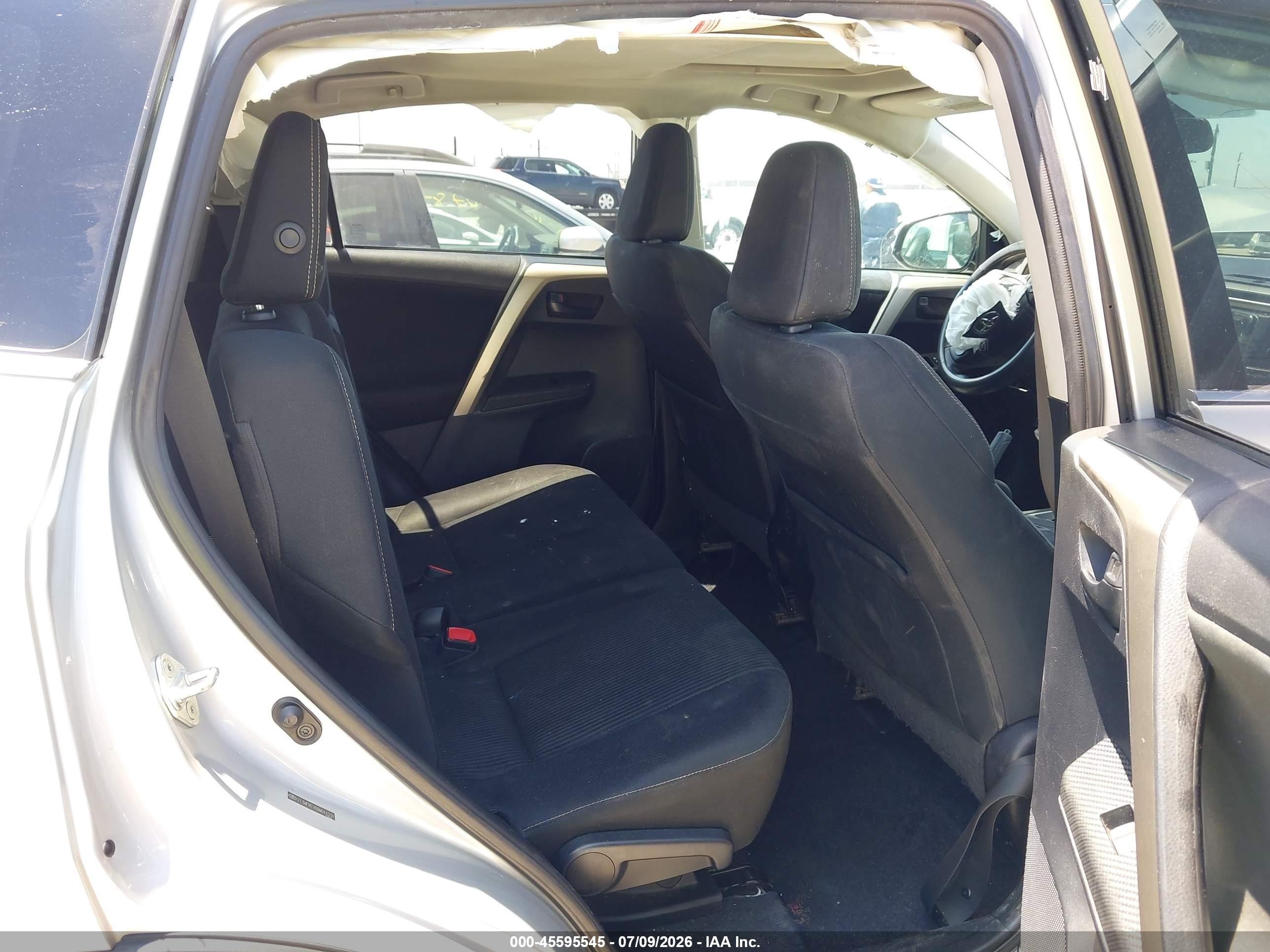 2013 Toyota Rav4 Xle Серебряный vin: 2T3WFREV6DW044314
