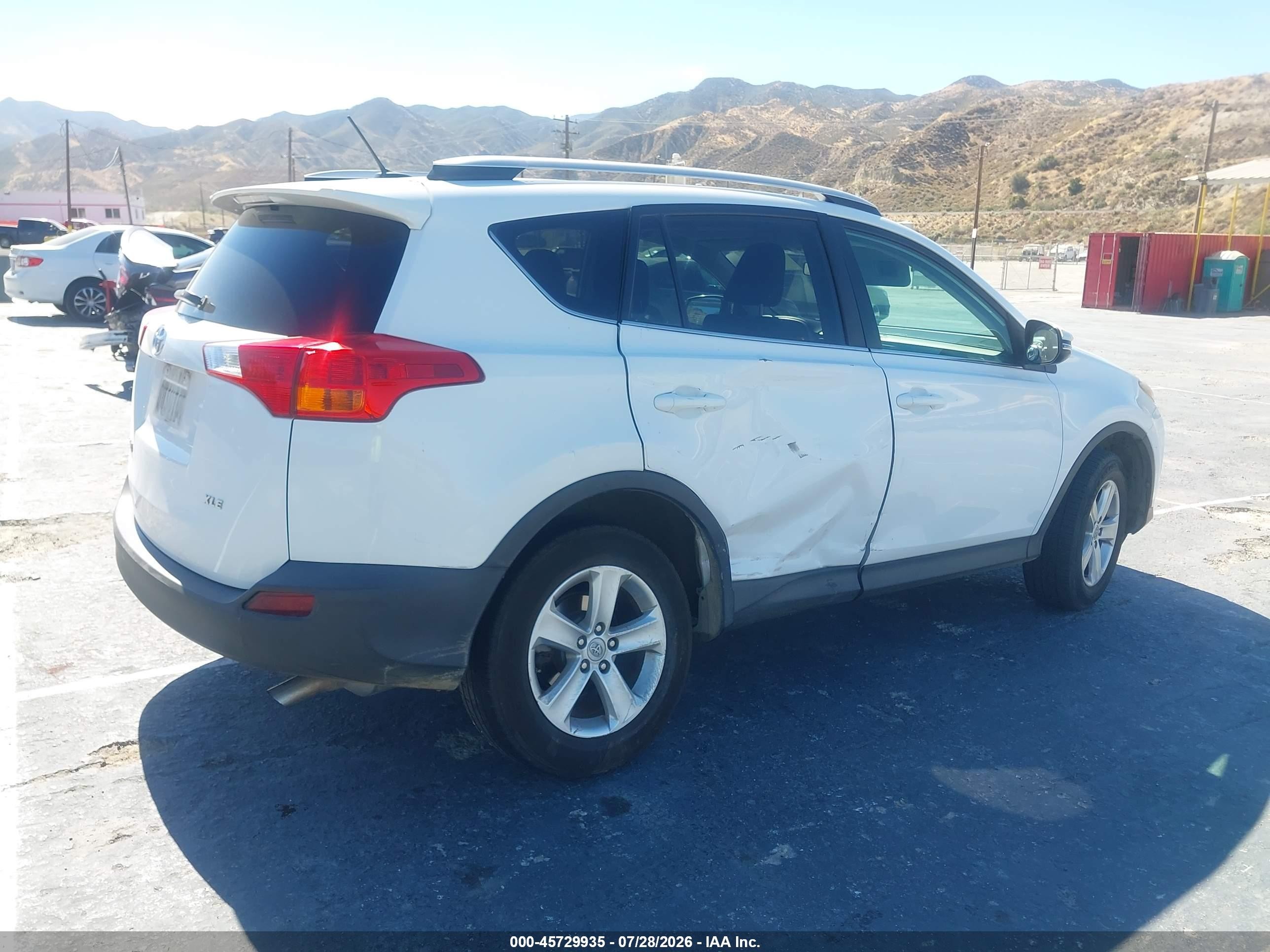 2013 Toyota Rav4 Xle Белый vin: 2T3WFREV6DW060609