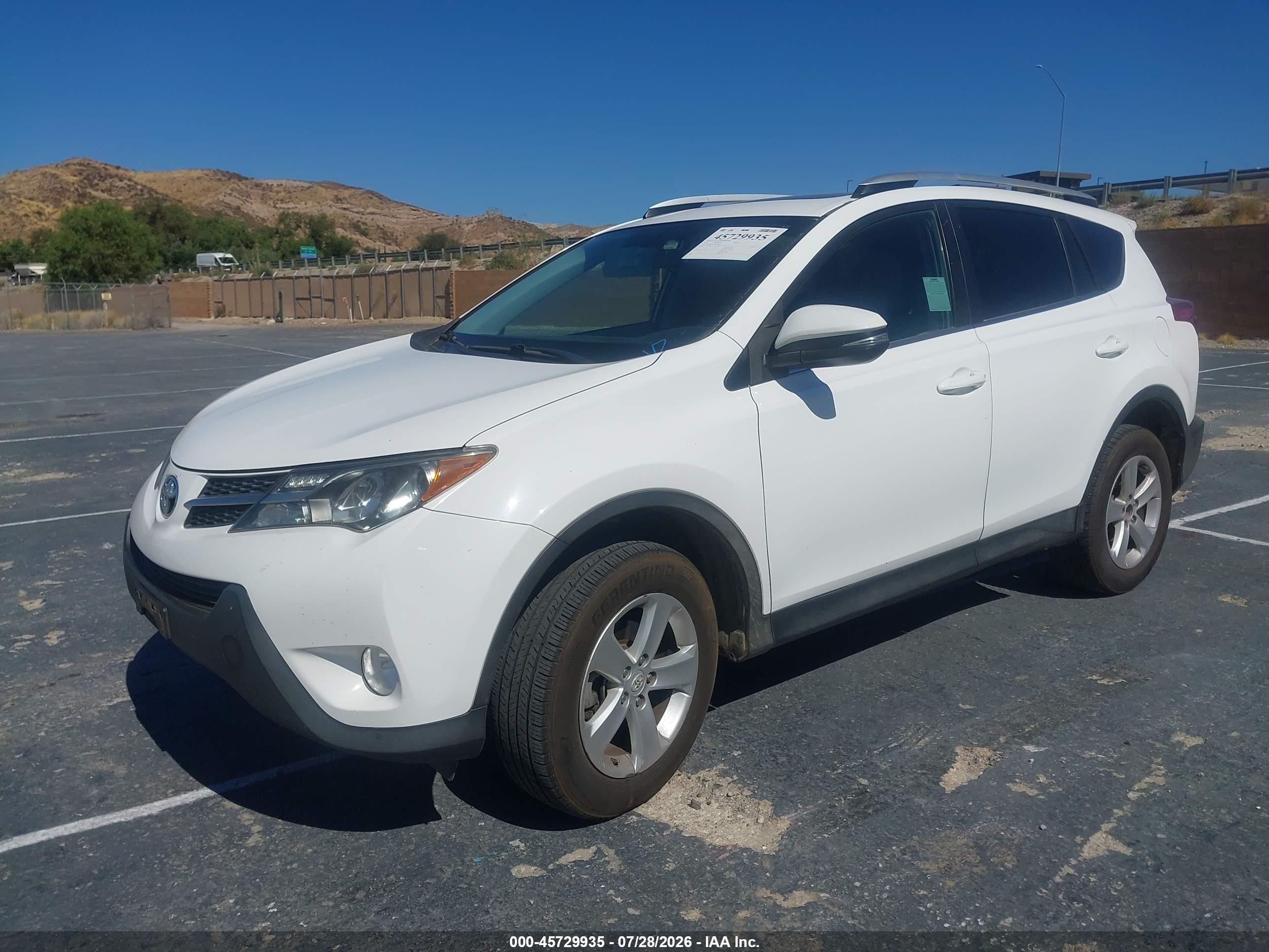2013 Toyota Rav4 Xle Белый vin: 2T3WFREV6DW060609