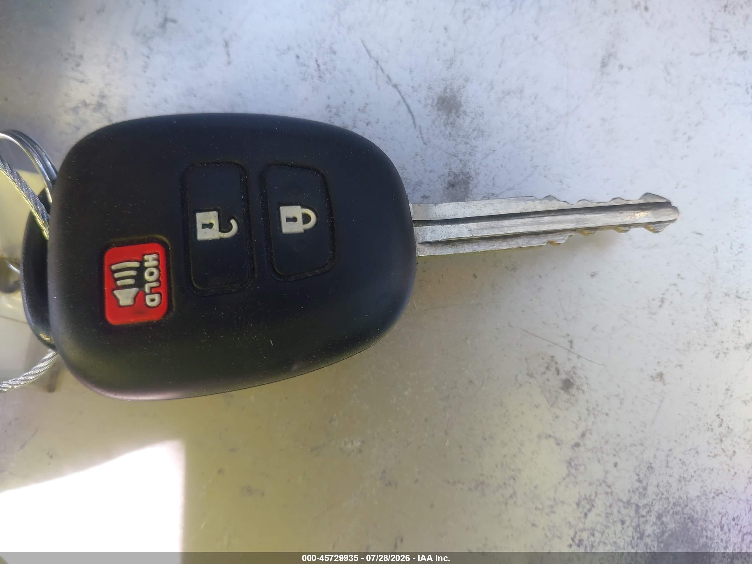 2013 Toyota Rav4 Xle Белый vin: 2T3WFREV6DW060609