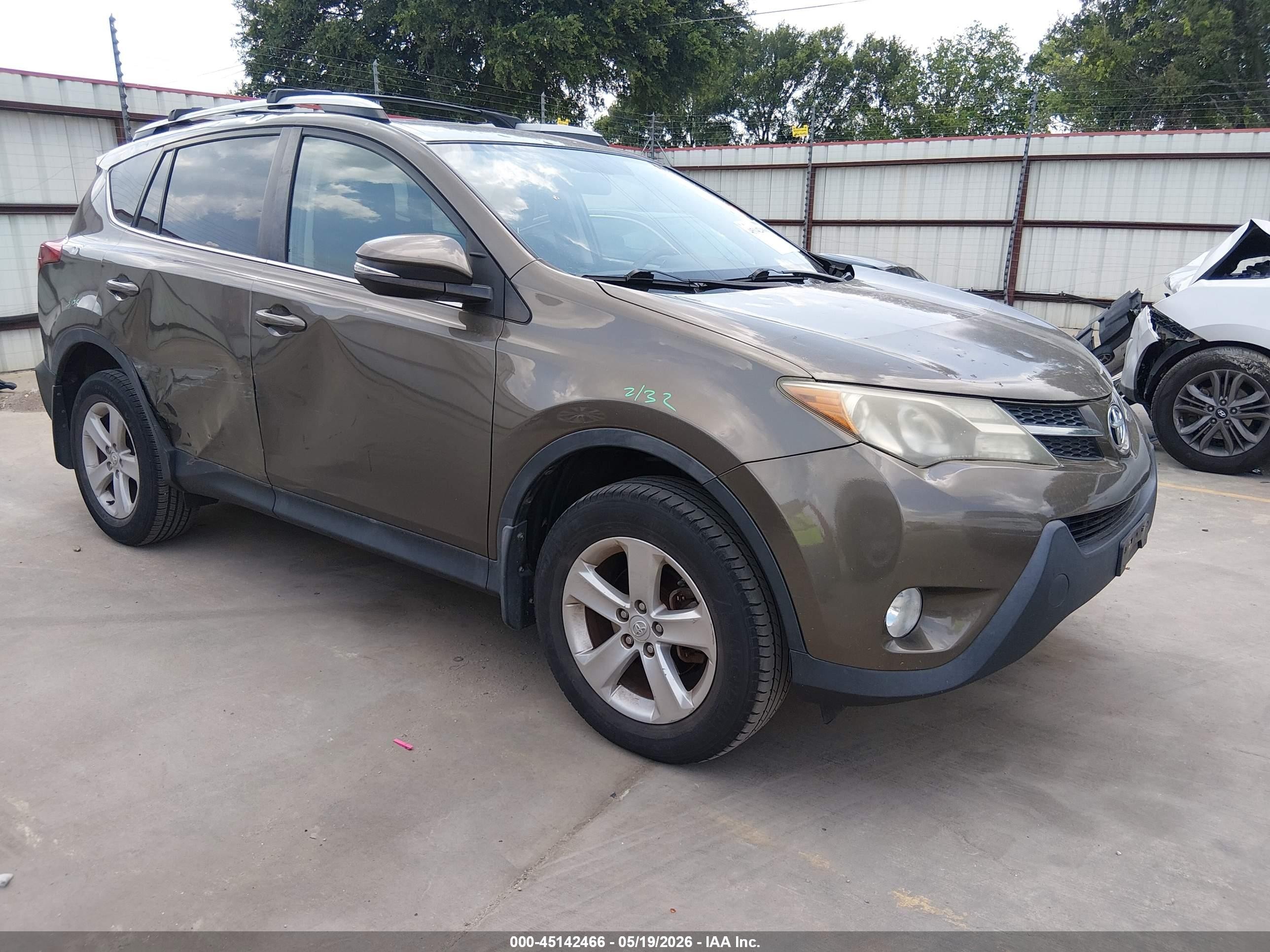 2014 Toyota Rav4 Xle Brown vin: 2T3WFREV6EW088363