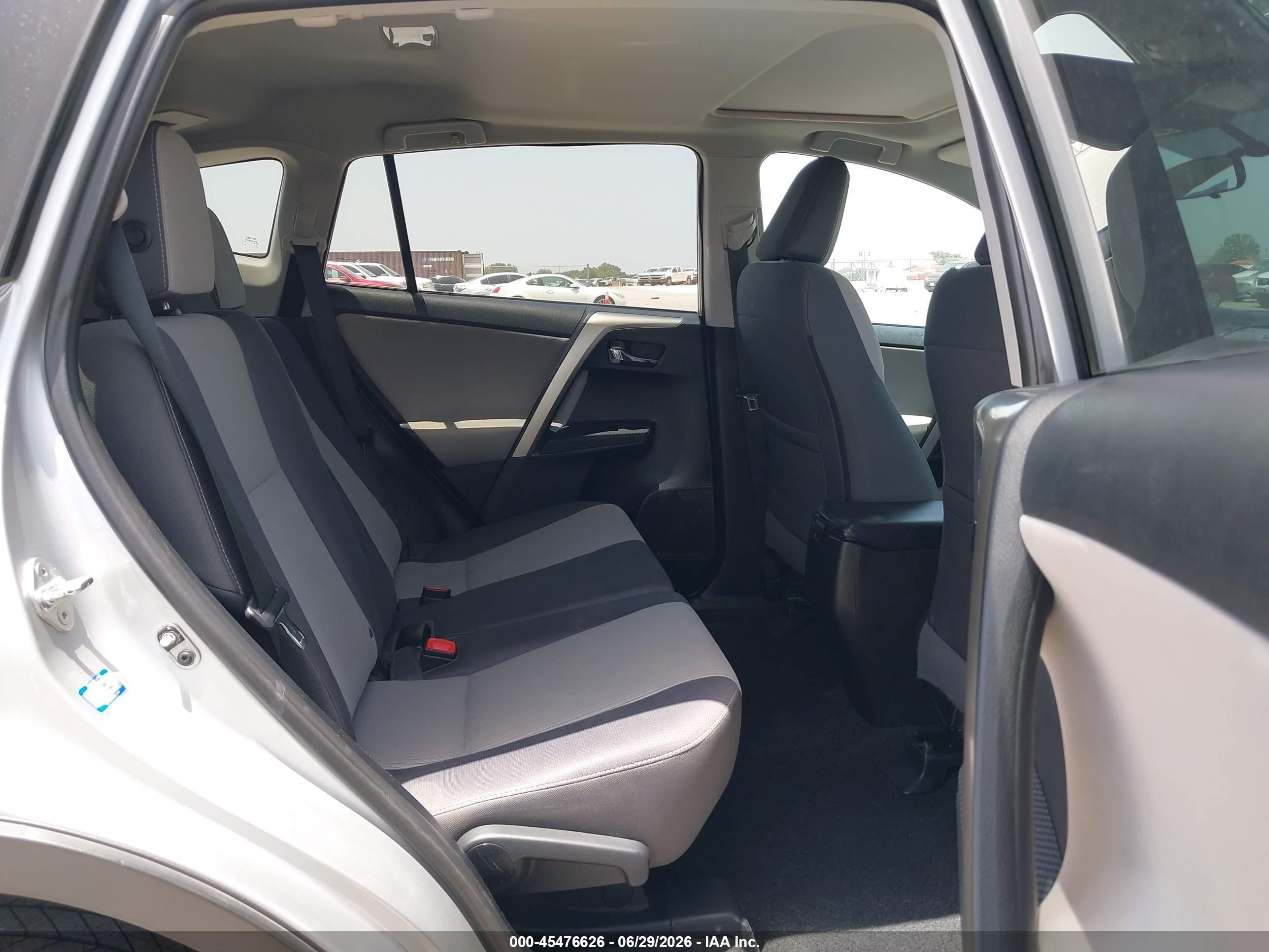 2014 Toyota Rav4 Xle Silver vin: 2T3WFREV6EW092509