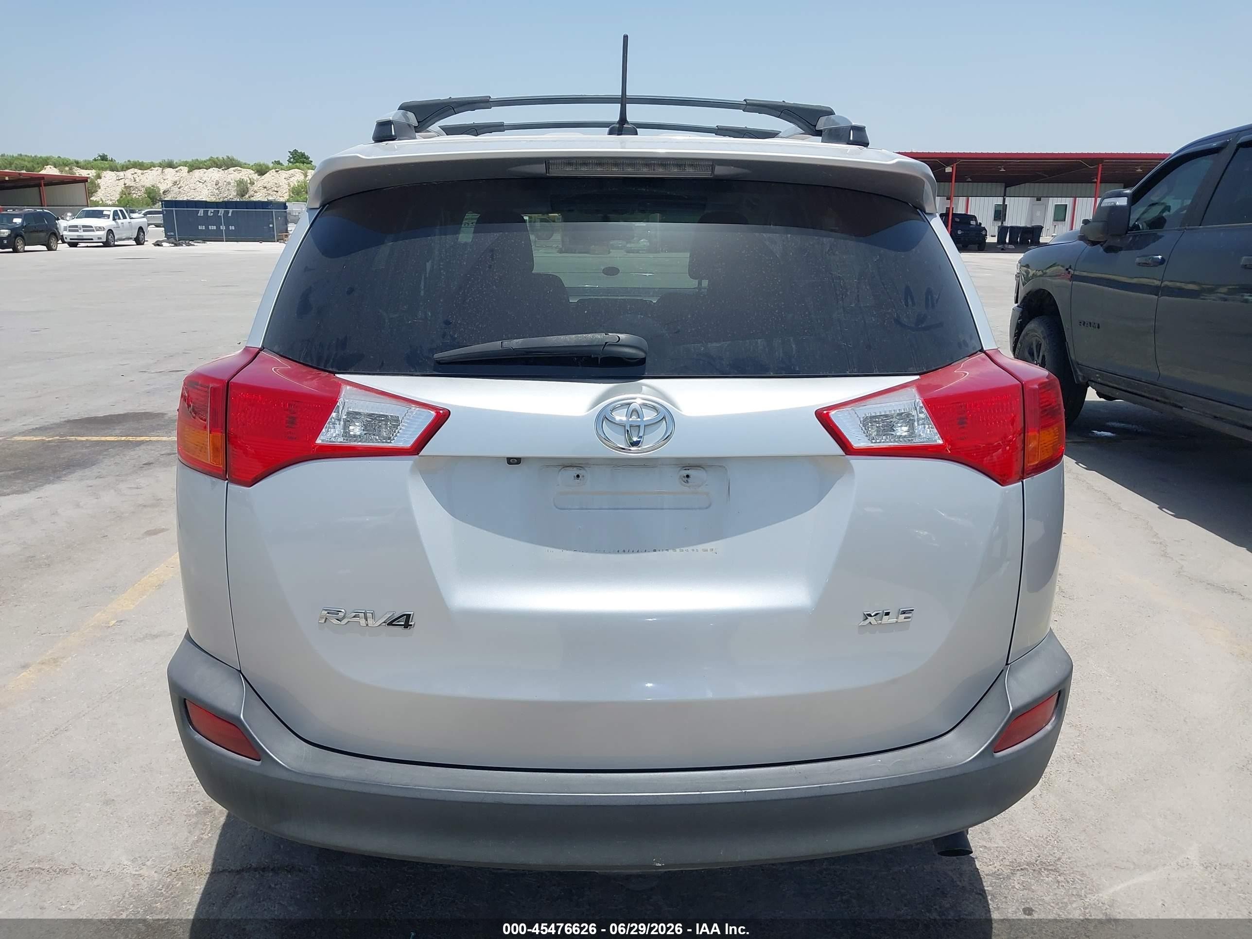 2014 Toyota Rav4 Xle Silver vin: 2T3WFREV6EW092509