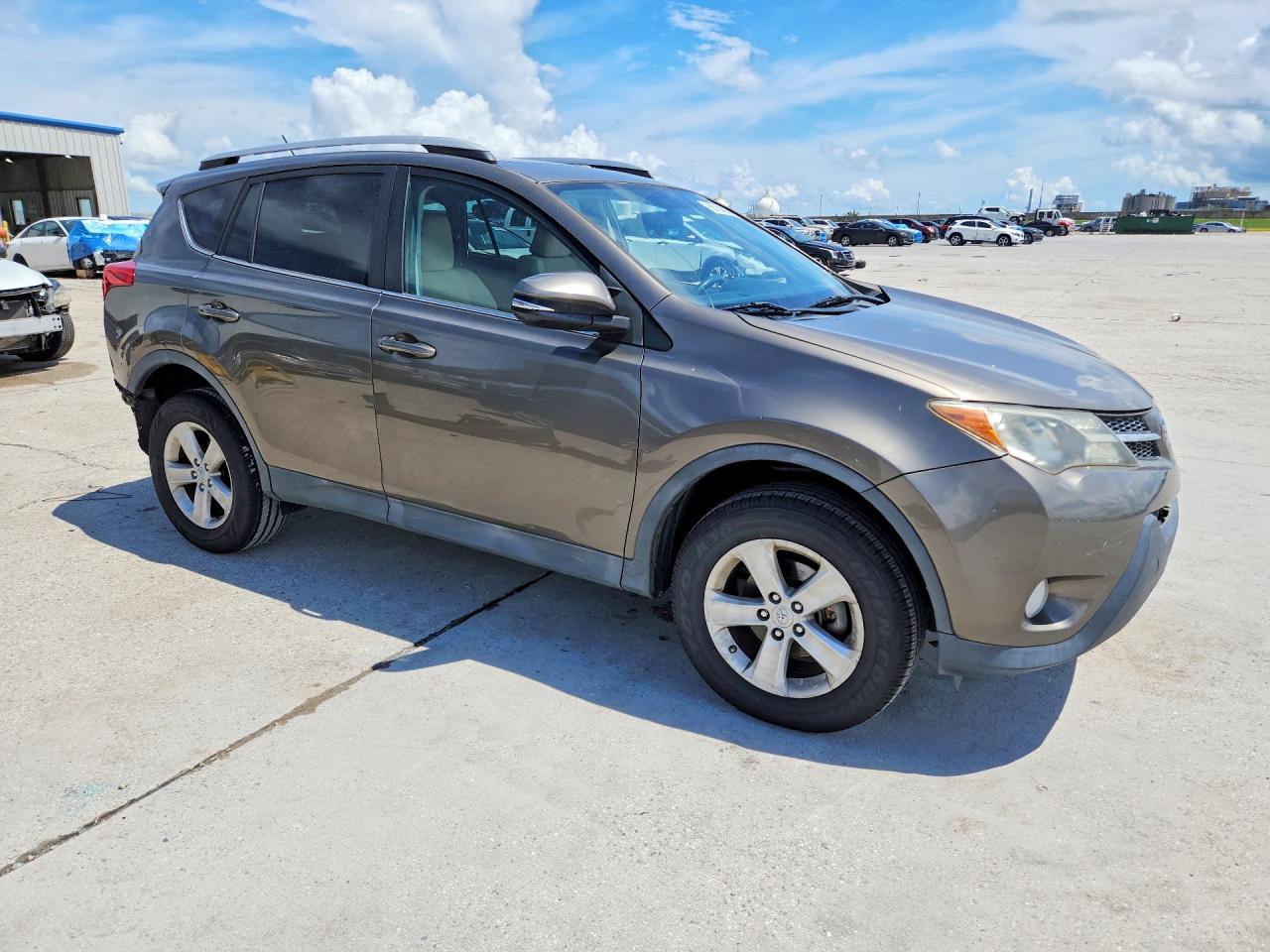 2014 Toyota Rav4 Xle Tan vin: 2T3WFREV6EW110247