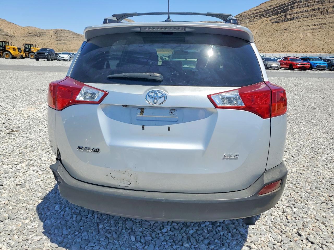 2015 Toyota Rav4 Xle Silver vin: 2T3WFREV6FW154332