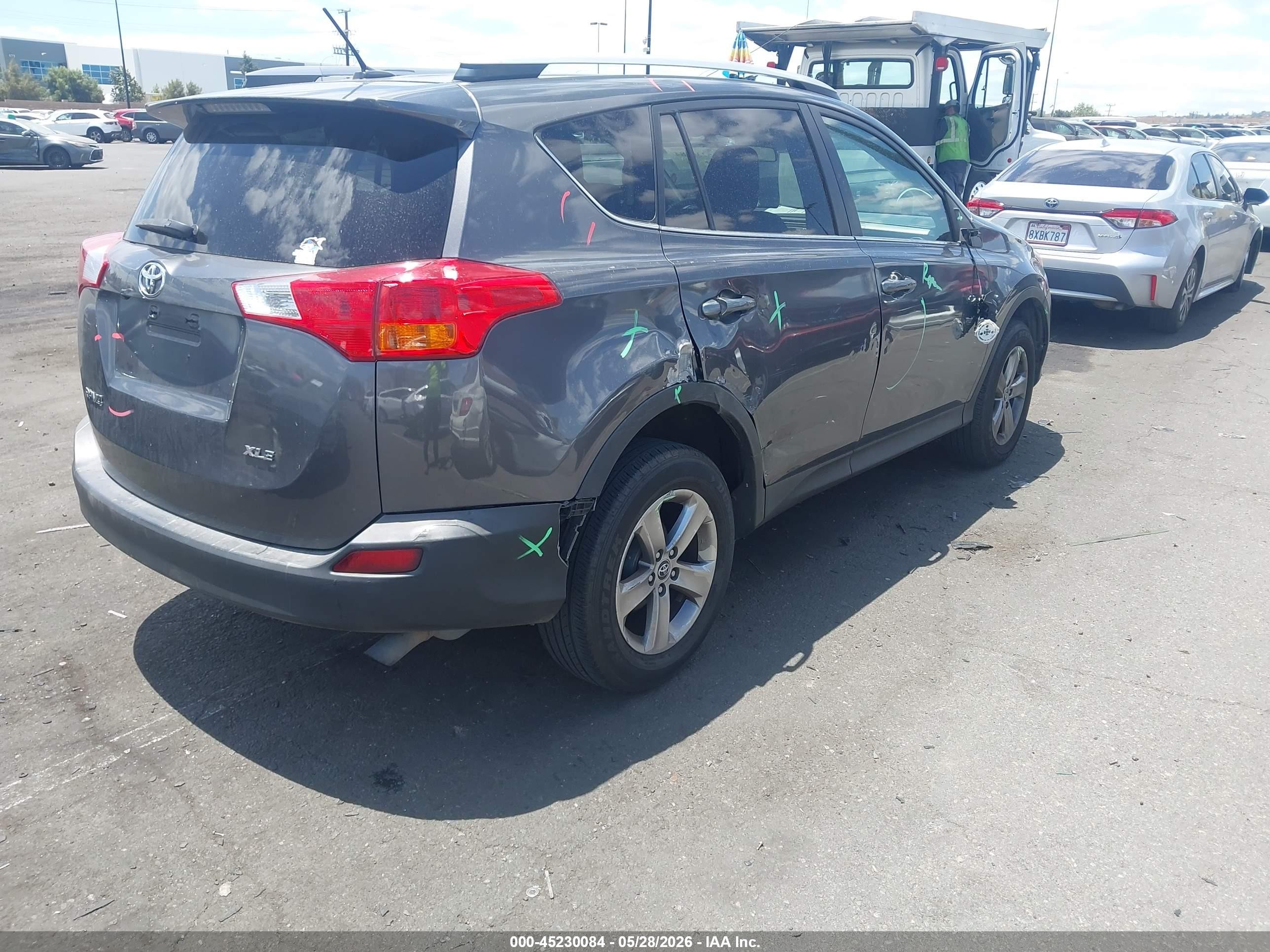 2015 Toyota Rav4 Xle Gray vin: 2T3WFREV6FW157702