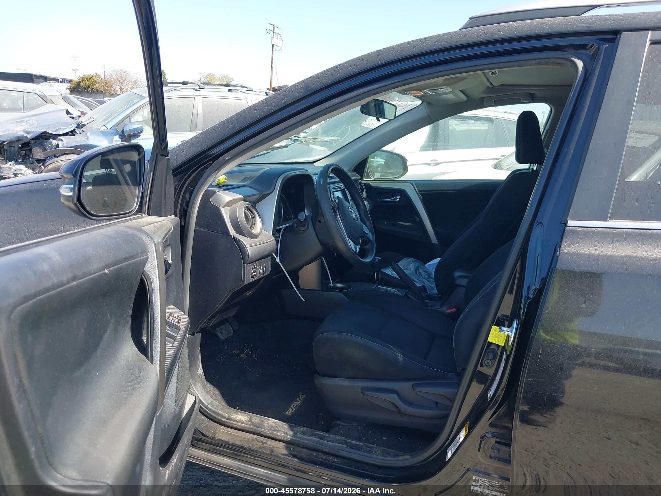 2015 Toyota Rav4 Xle Black vin: 2T3WFREV6FW190571