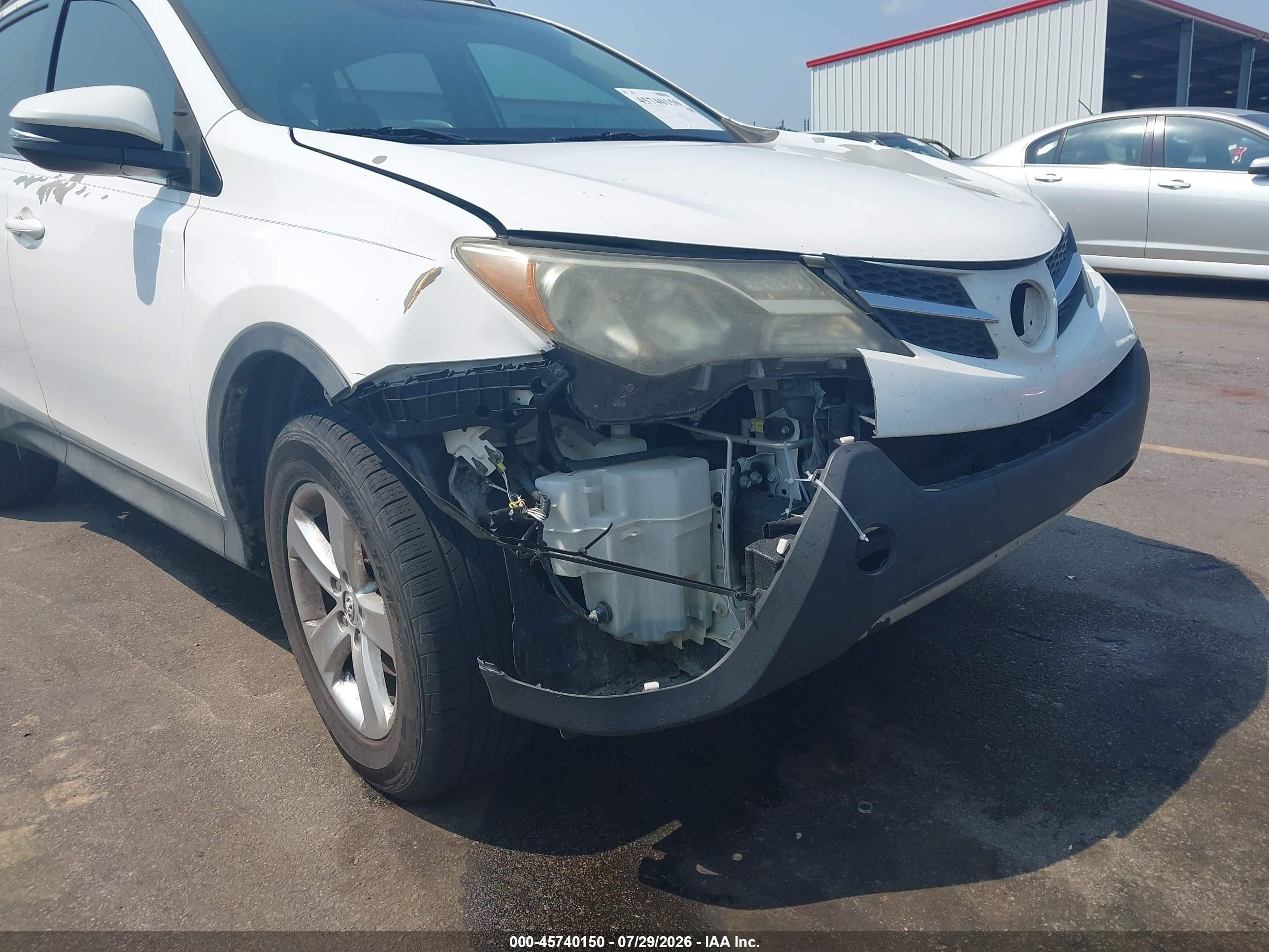 2013 Toyota Rav4 Xle White vin: 2T3WFREV7DW061347