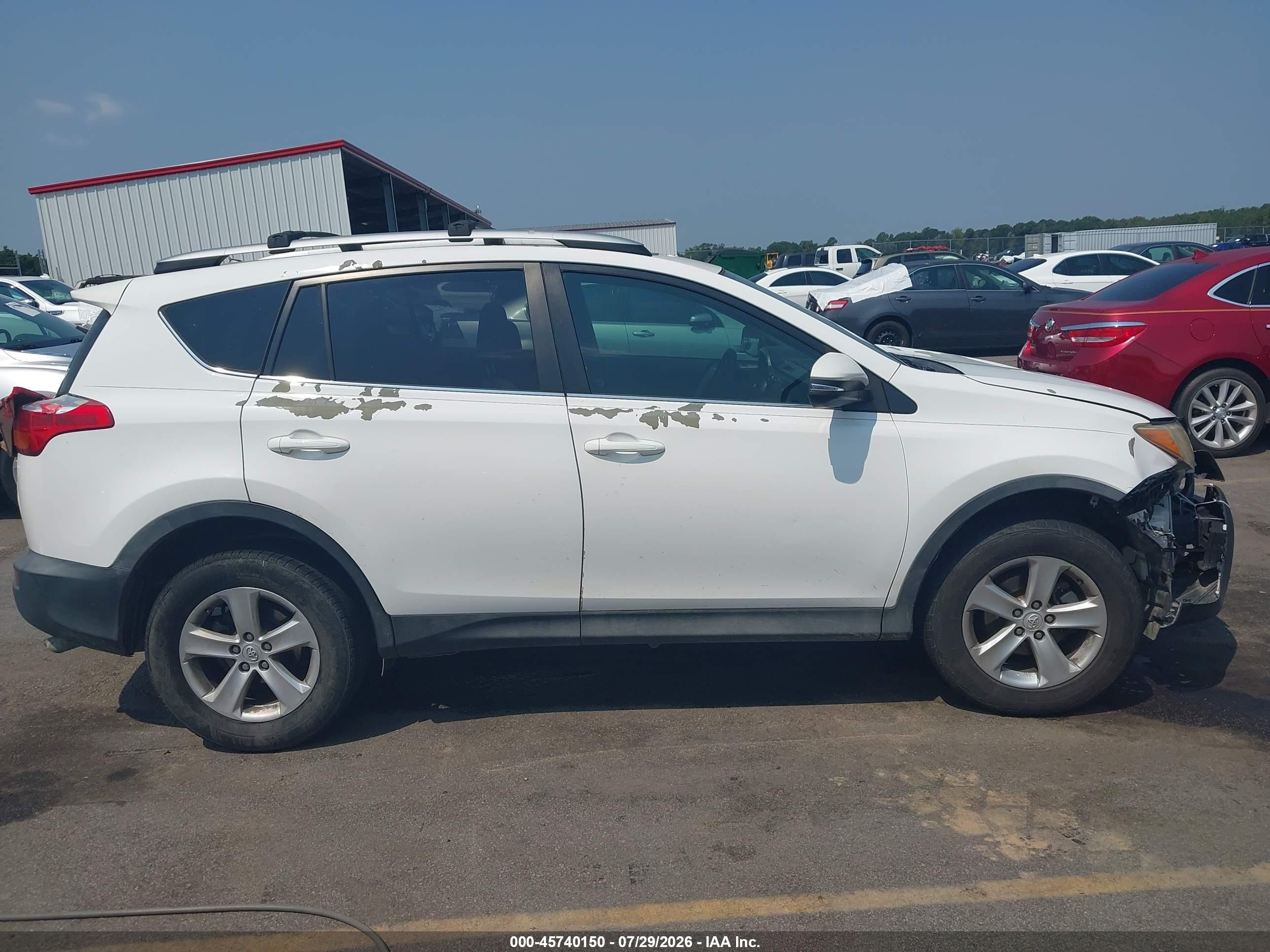 2013 Toyota Rav4 Xle White vin: 2T3WFREV7DW061347
