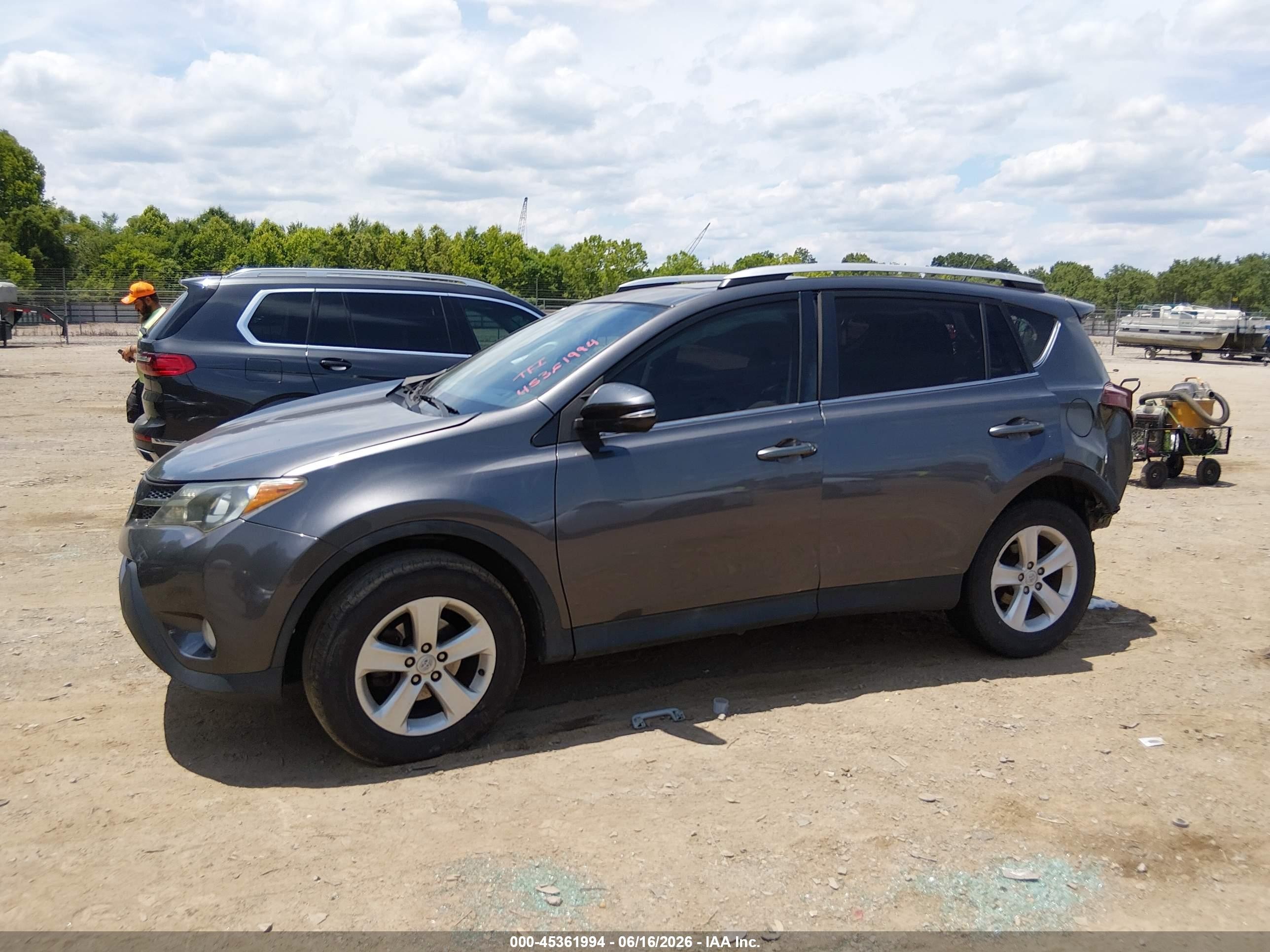 2014 Toyota Rav4 Xle Gray vin: 2T3WFREV7EW076724
