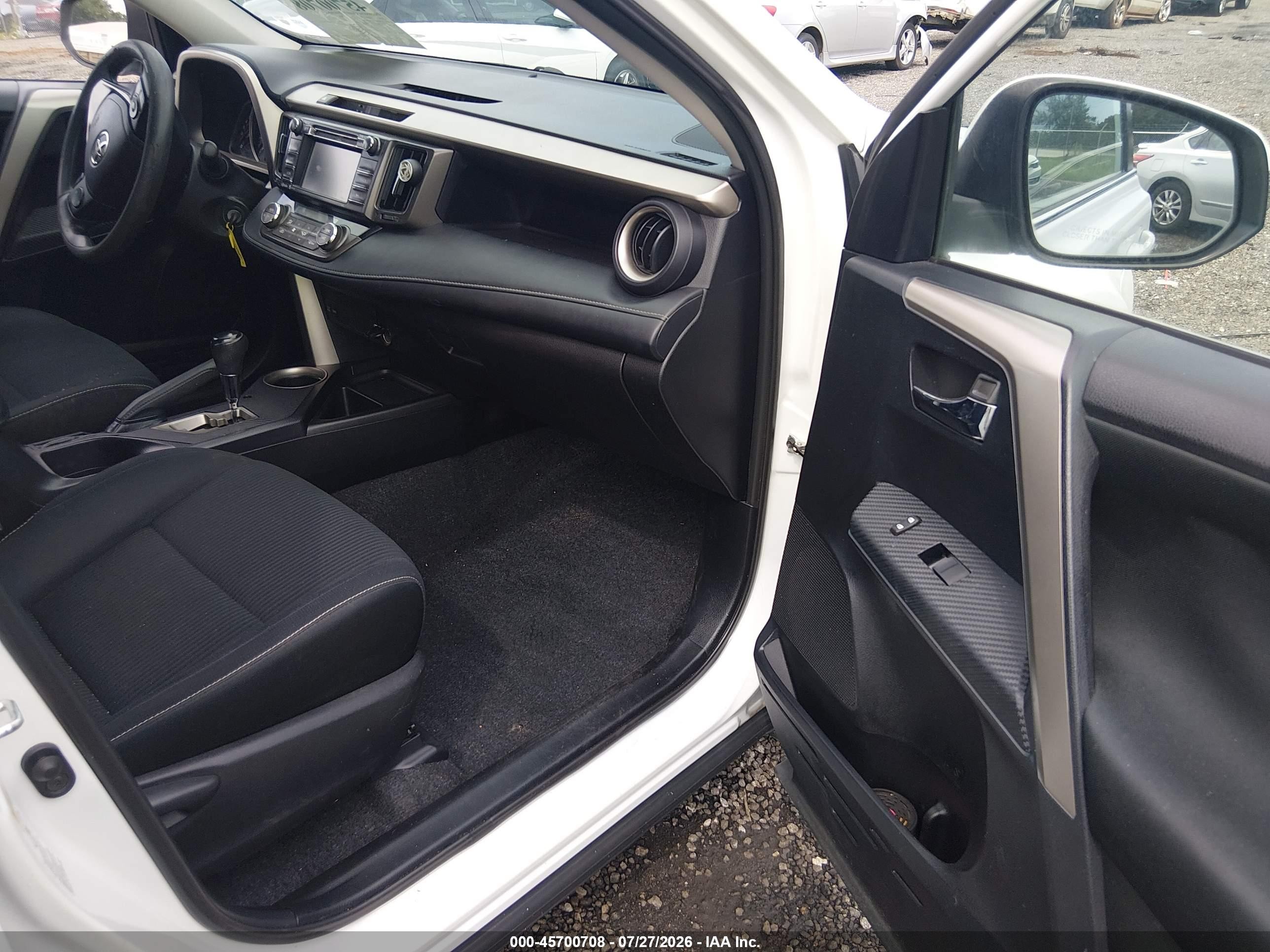 2014 Toyota Rav4 Xle White vin: 2T3WFREV7EW109558