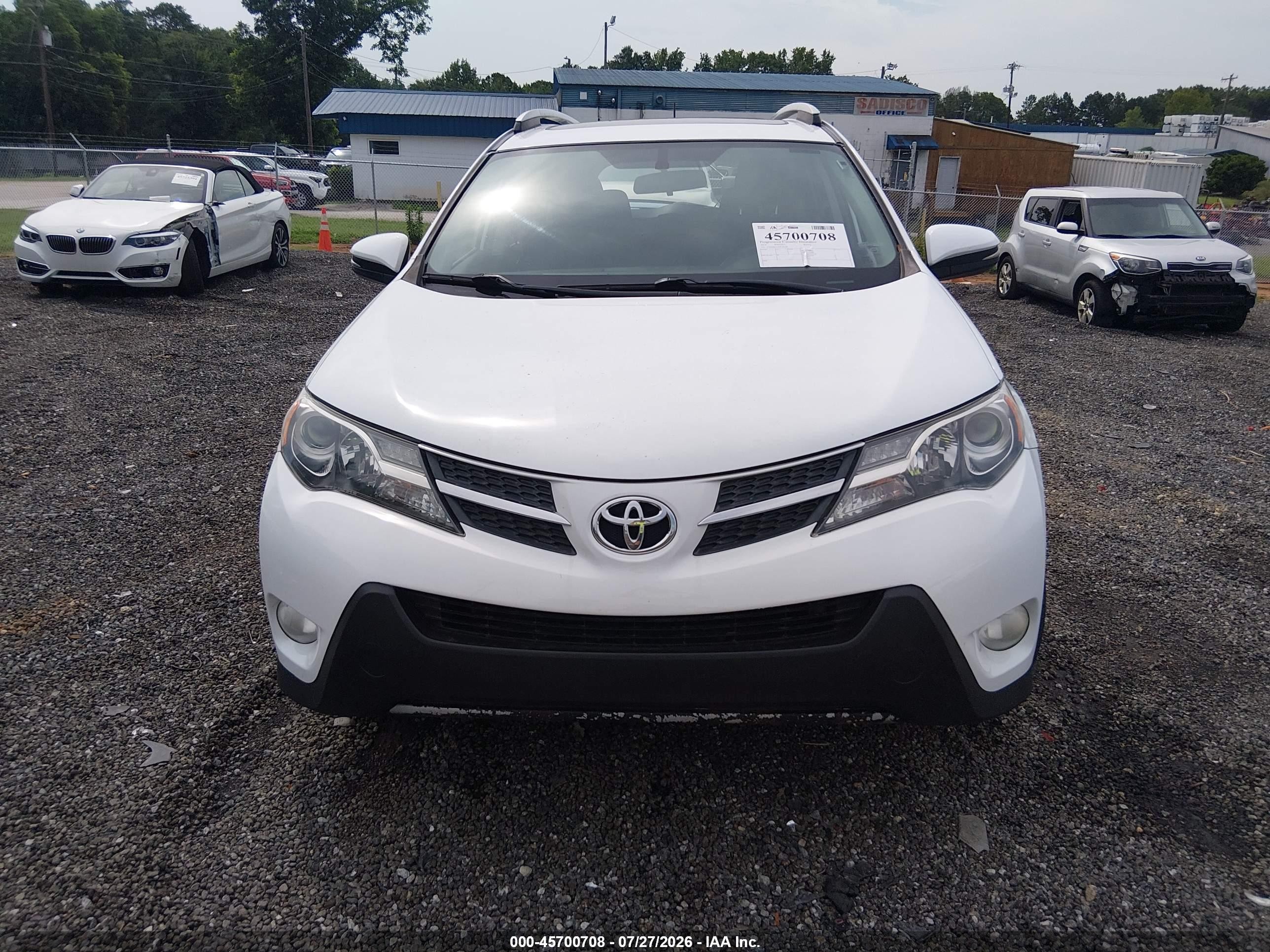 2014 Toyota Rav4 Xle White vin: 2T3WFREV7EW109558