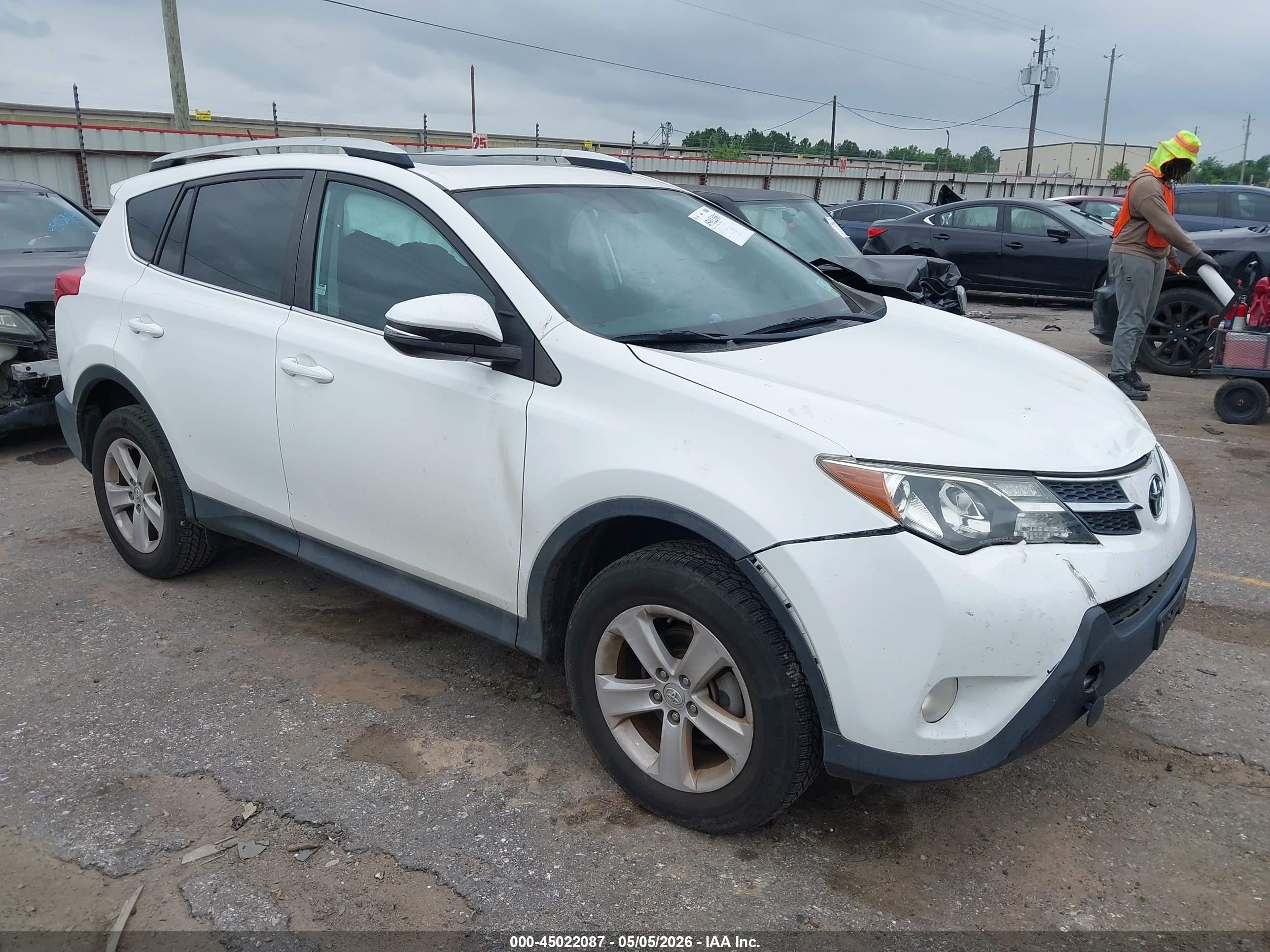 2014 Toyota Rav4 Xle White vin: 2T3WFREV7EW119488