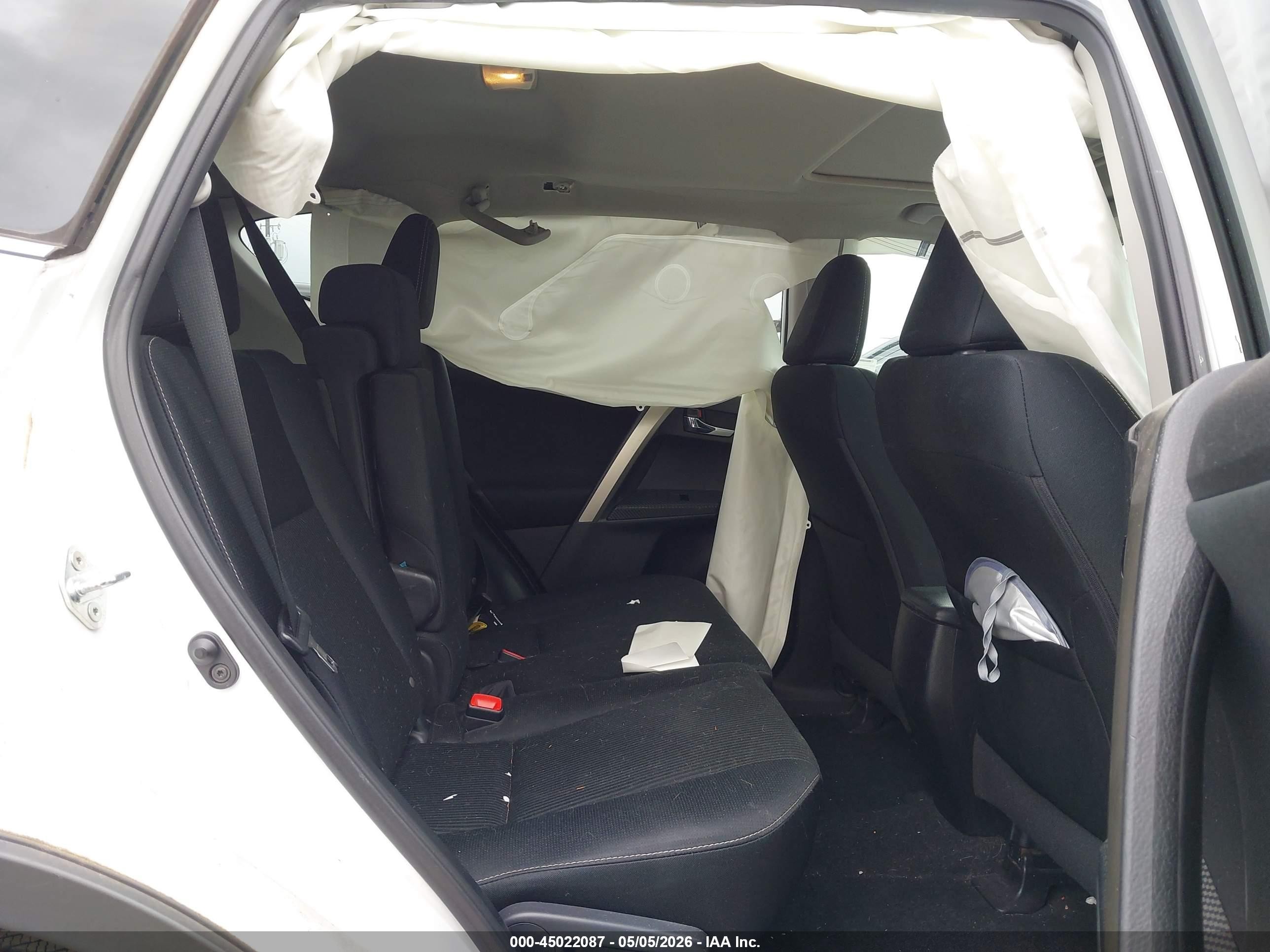 2014 Toyota Rav4 Xle White vin: 2T3WFREV7EW119488