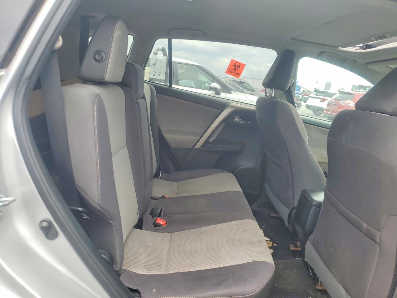 2015 Toyota Rav4 Xle Silver vin: 2T3WFREV7FW177845
