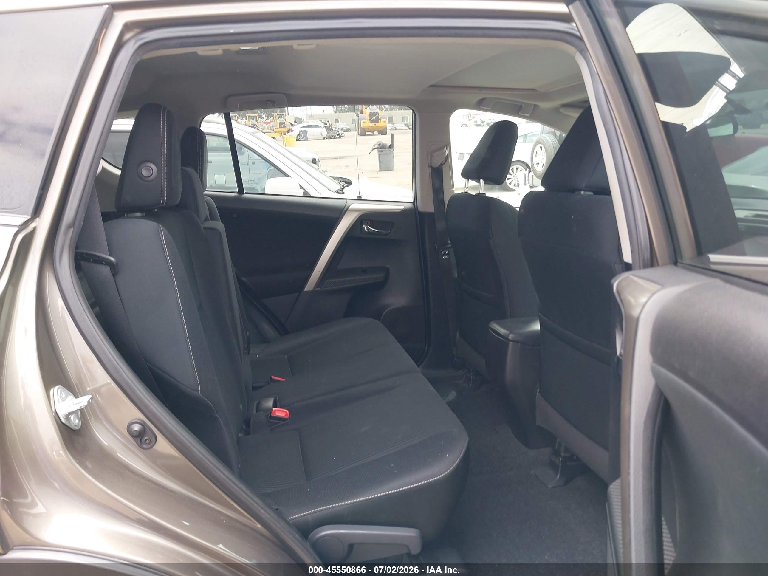 2015 Toyota Rav4 Xle Коричневый vin: 2T3WFREV7FW186741