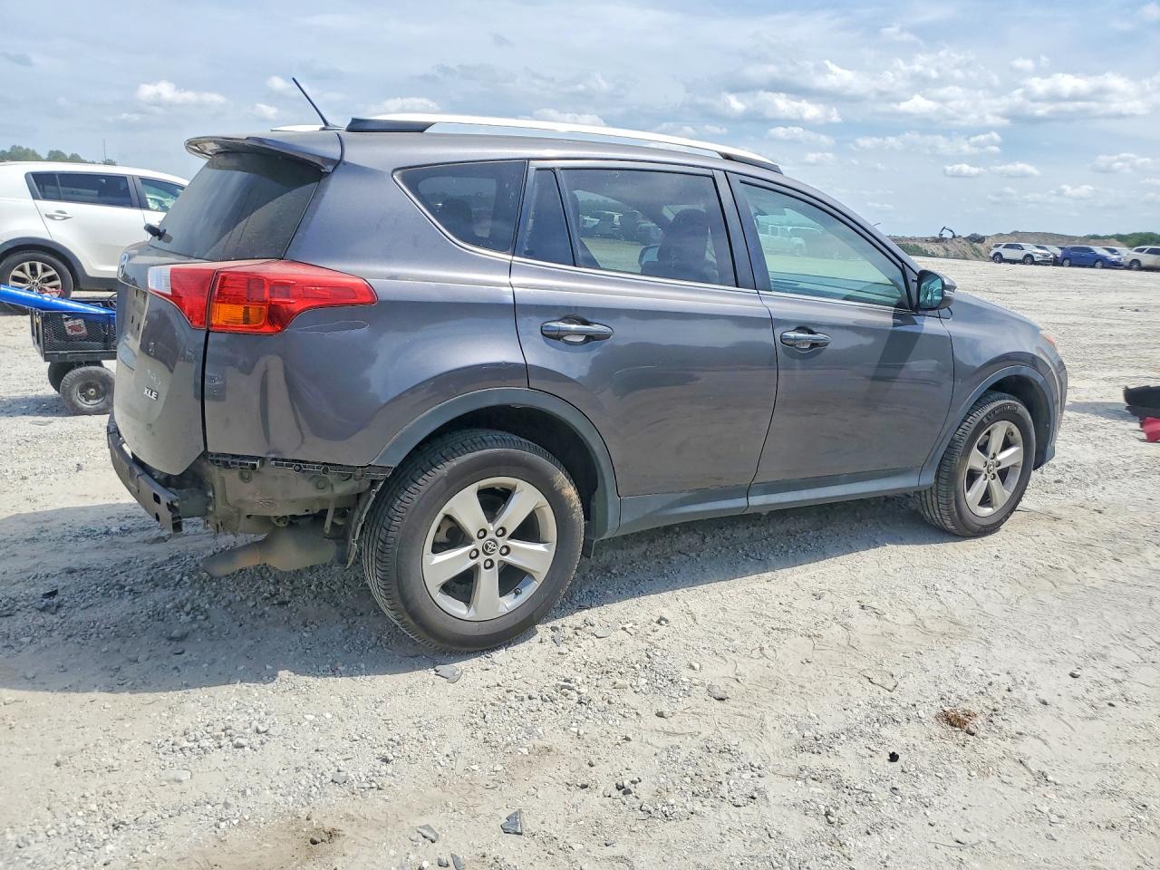 2015 Toyota Rav4 Xle Silver vin: 2T3WFREV7FW204624