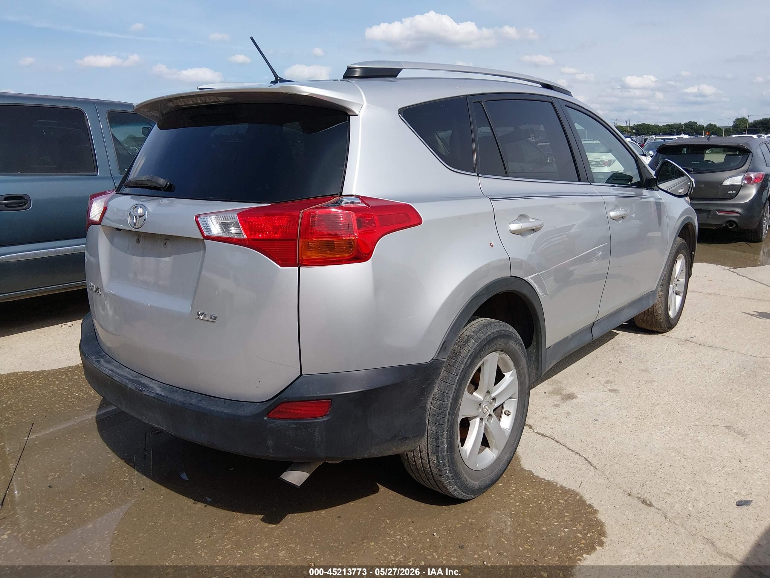 2013 Toyota Rav4 Xle Silver vin: 2T3WFREV8DW021150