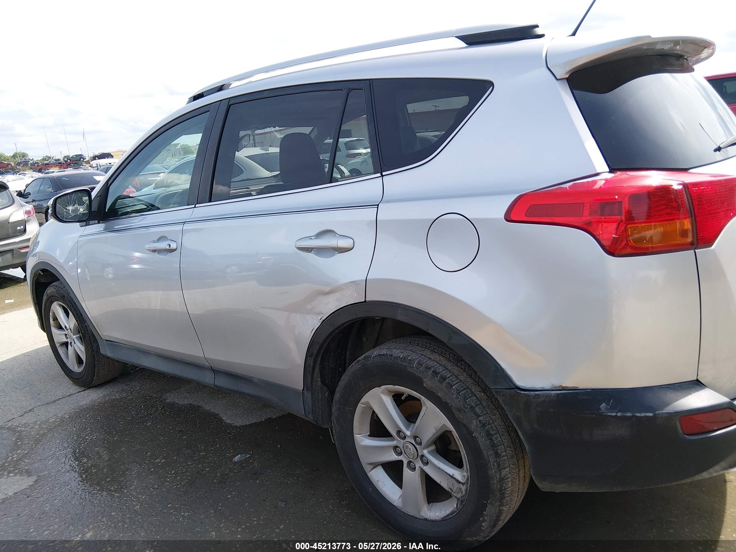 2013 Toyota Rav4 Xle Silver vin: 2T3WFREV8DW021150