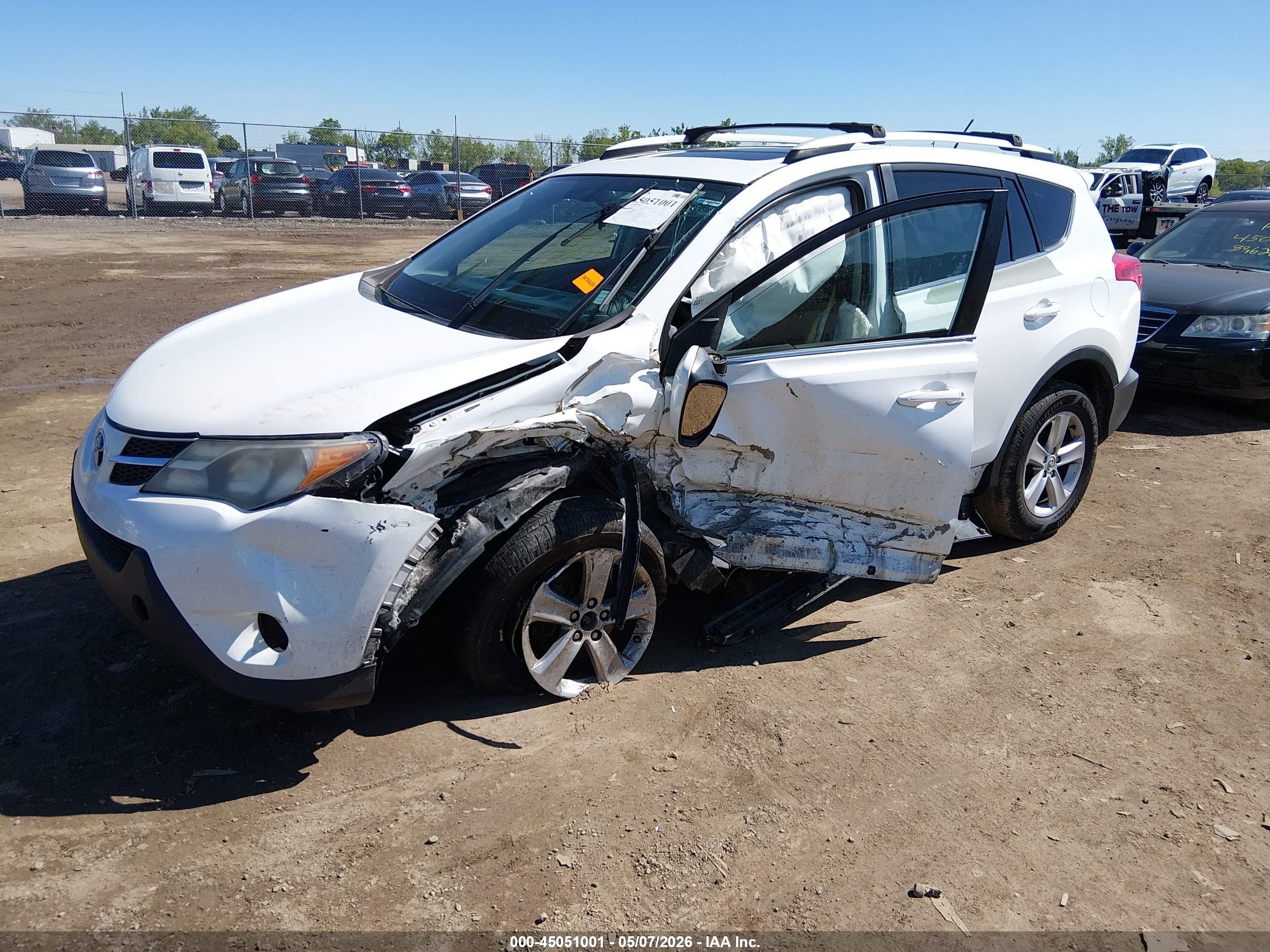 2013 Toyota Rav4 Xle Белый vin: 2T3WFREV8DW021407
