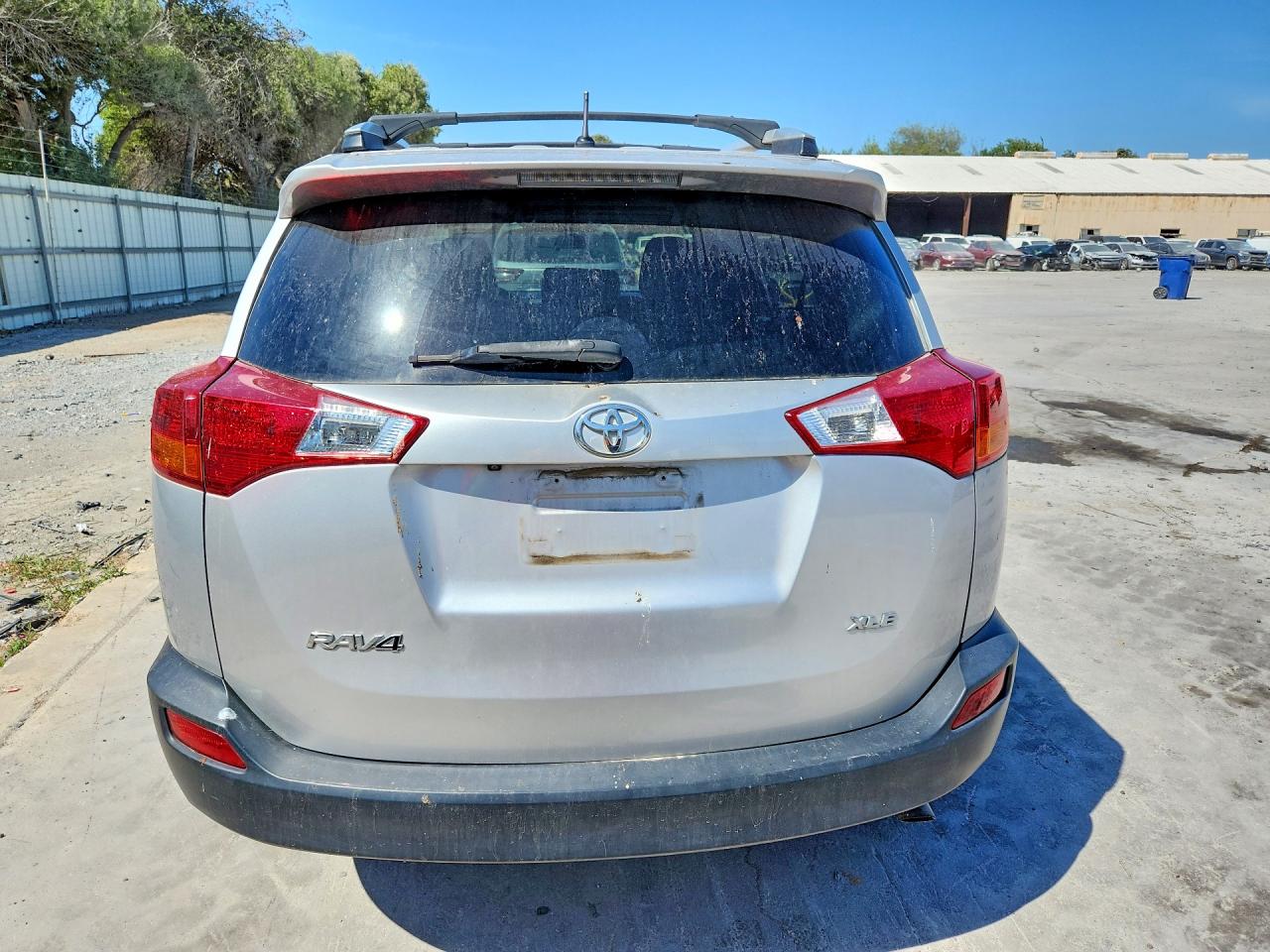 2013 Toyota Rav4 Xle Silver vin: 2T3WFREV8DW047537