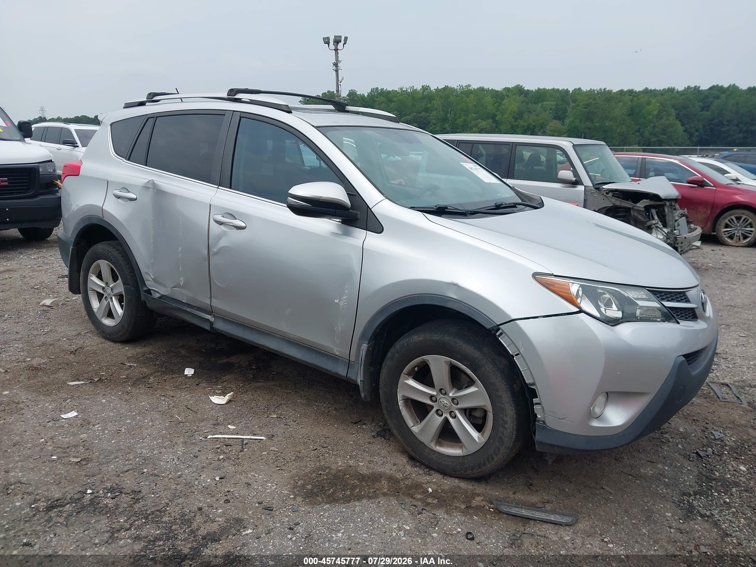 2013 Toyota Rav4 Xle Silver vin: 2T3WFREV8DW062376