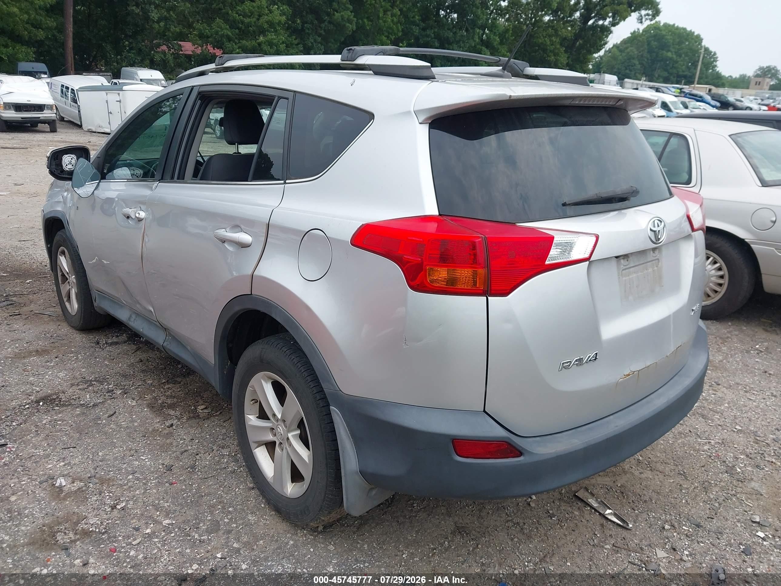 2013 Toyota Rav4 Xle Серебряный vin: 2T3WFREV8DW062376