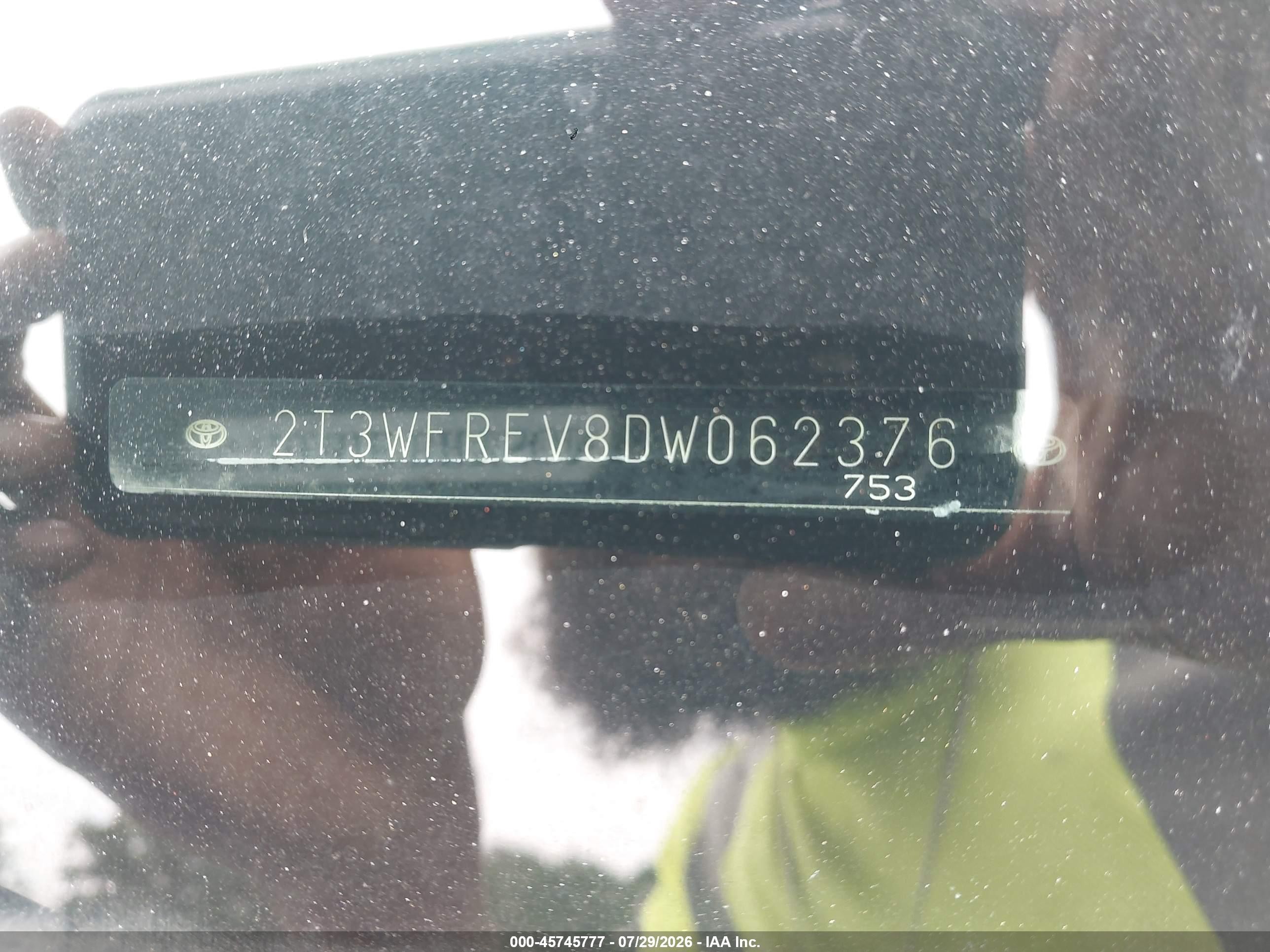 2013 Toyota Rav4 Xle Серебряный vin: 2T3WFREV8DW062376