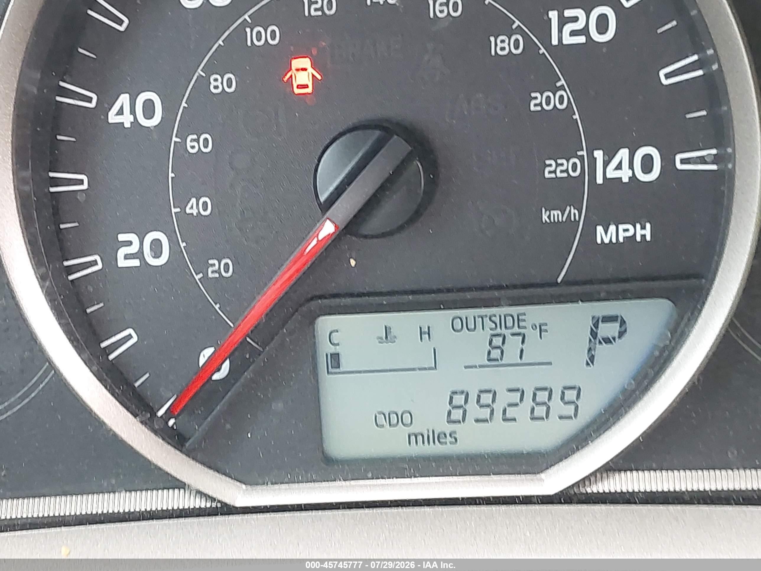 2013 Toyota Rav4 Xle Серебряный vin: 2T3WFREV8DW062376