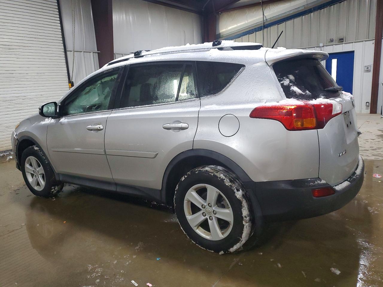2013 Toyota Rav4 Xle Серебряный vin: 2T3WFREV8DW069957