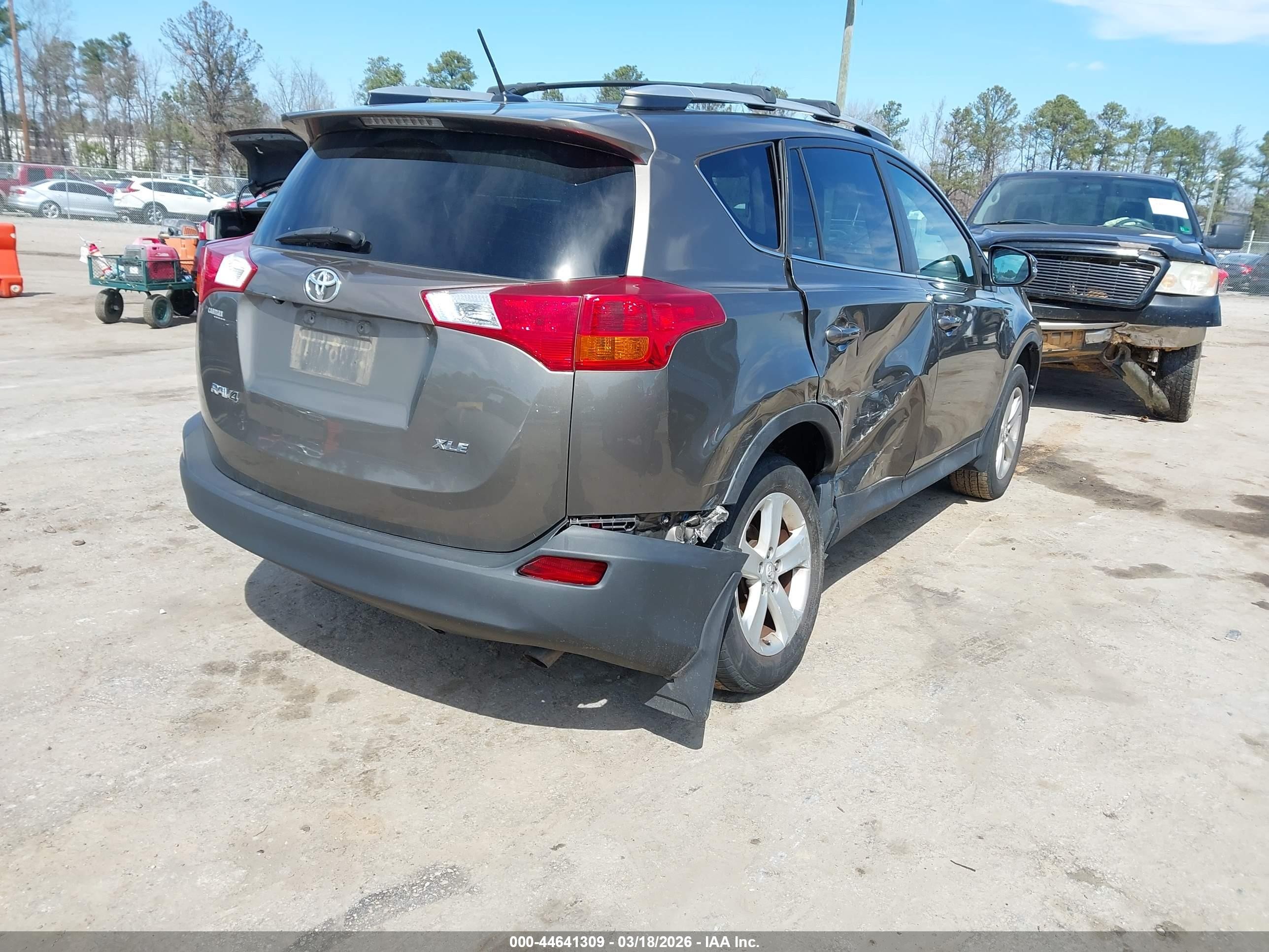 2014 Toyota Rav4 Xle Коричневый vin: 2T3WFREV8EW076750